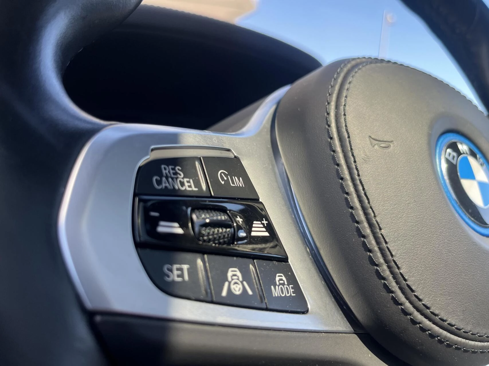 Hoofdafbeelding BMW iX3