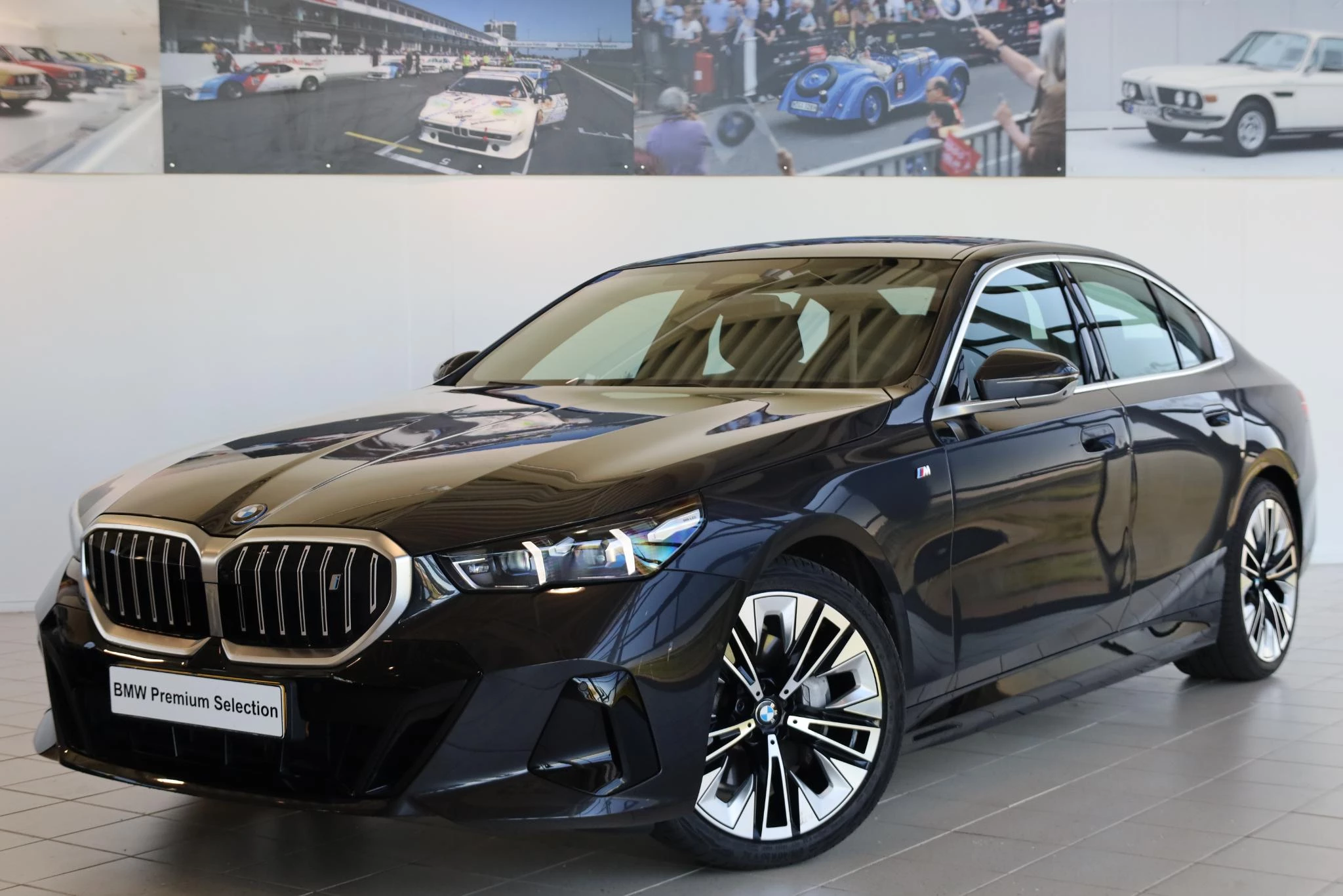 Hoofdafbeelding BMW i5