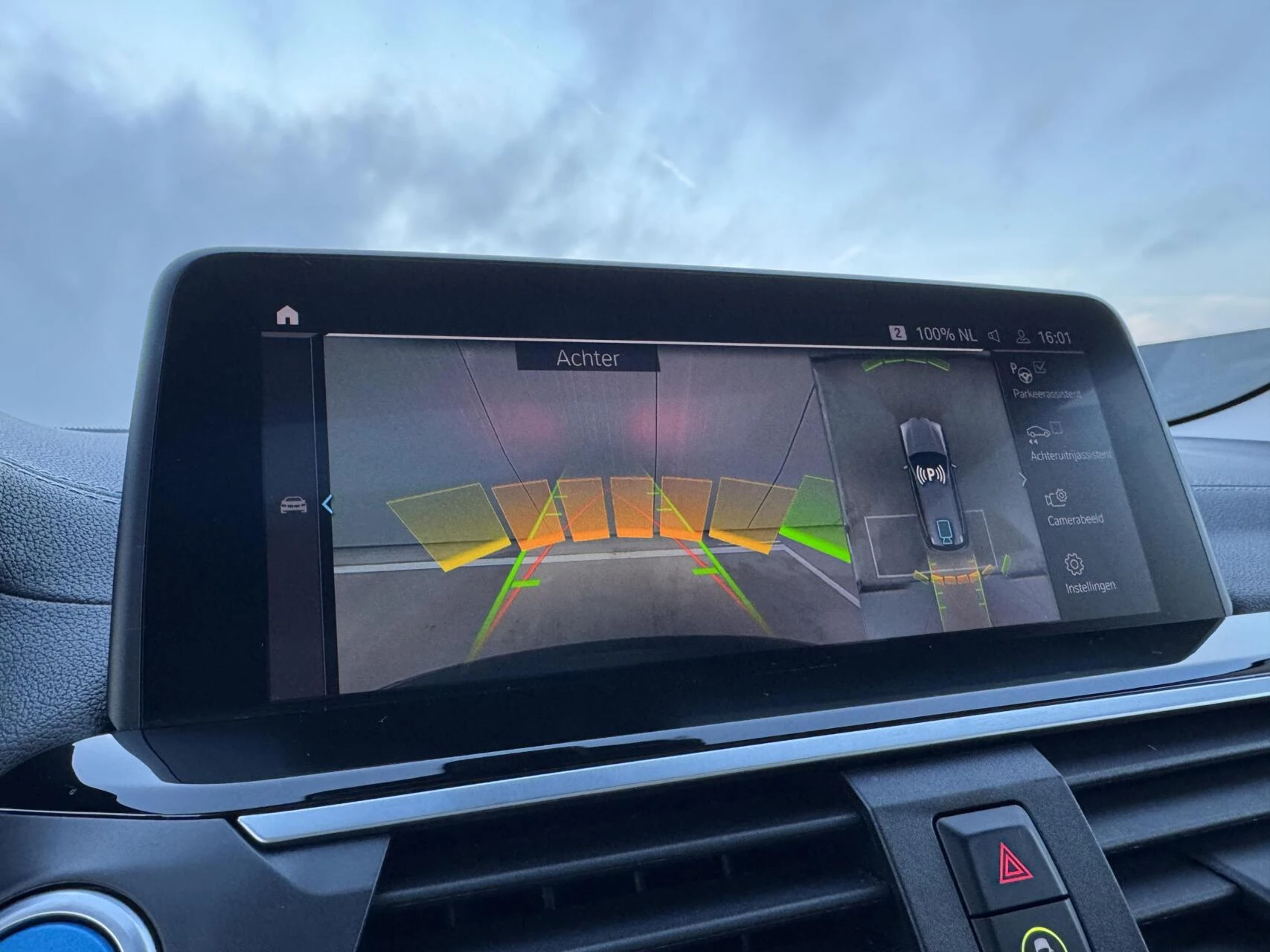 Hoofdafbeelding BMW iX3