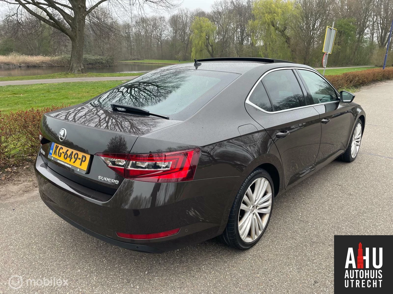 Hoofdafbeelding Škoda Superb