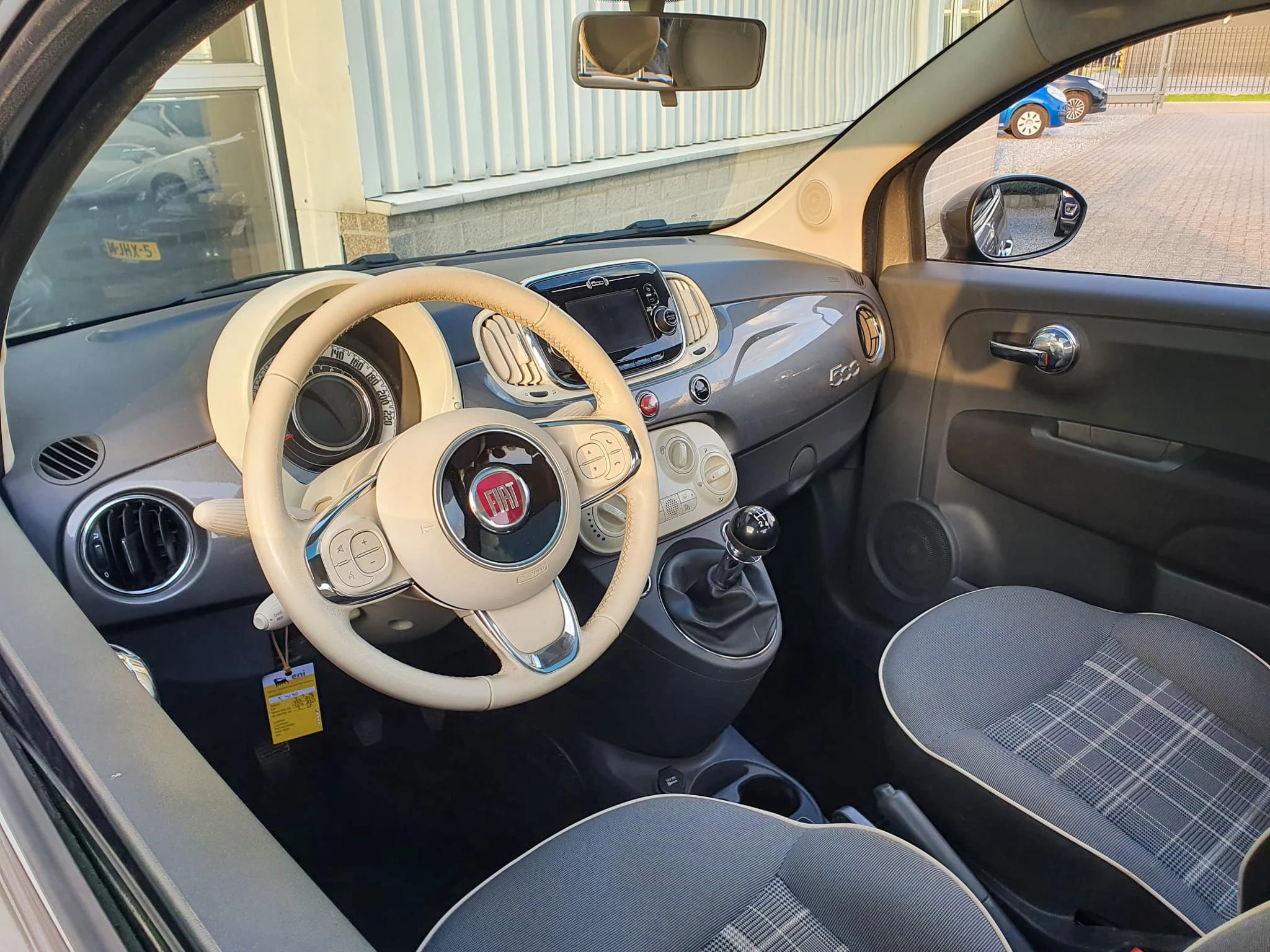 Hoofdafbeelding Fiat 500