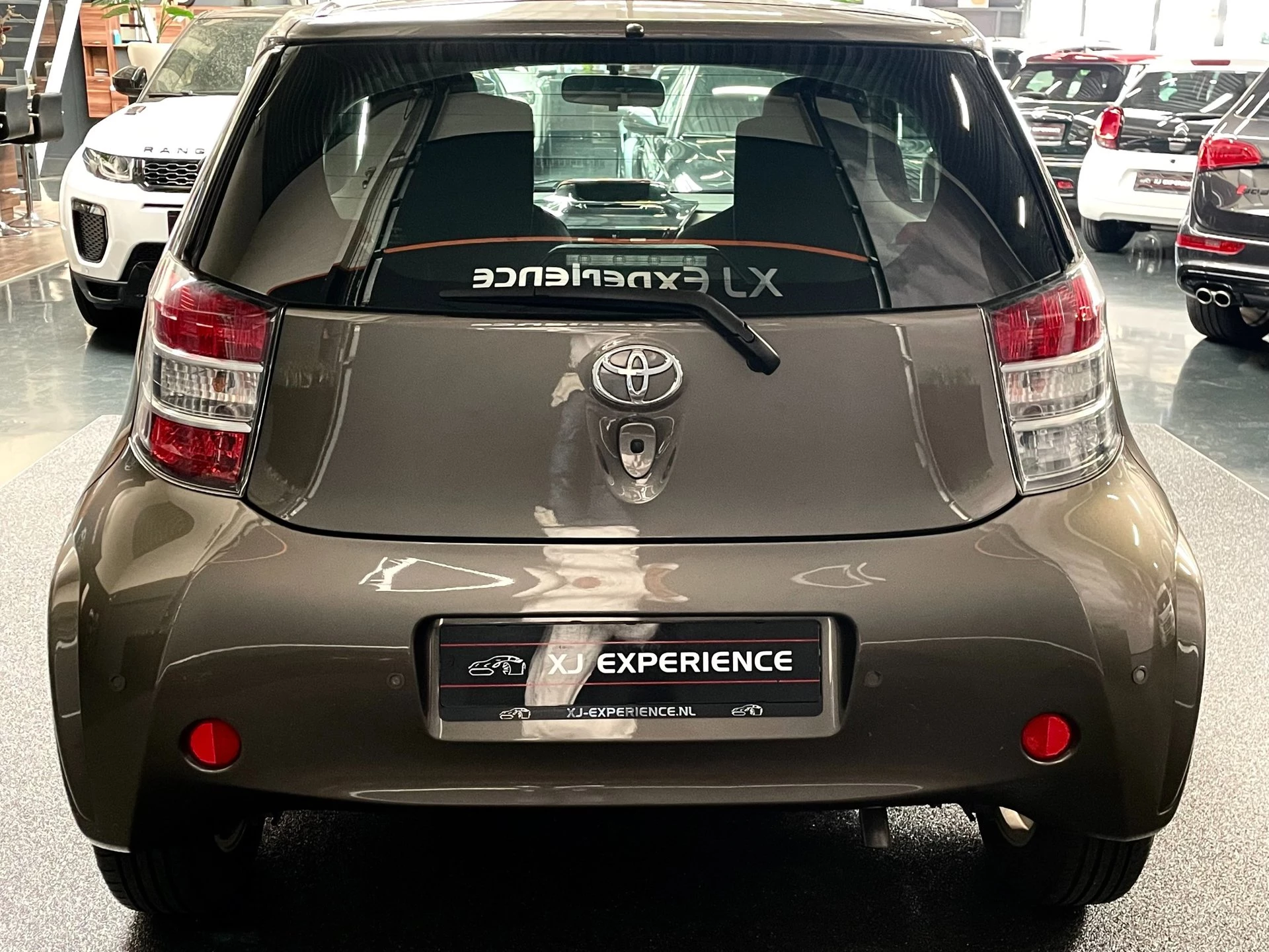 Hoofdafbeelding Toyota iQ