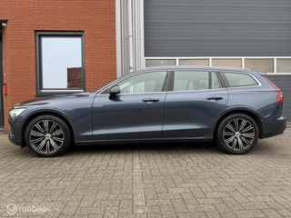 Volvo V60 2.0 D4 Inscription - pano dak - gevent. leder -