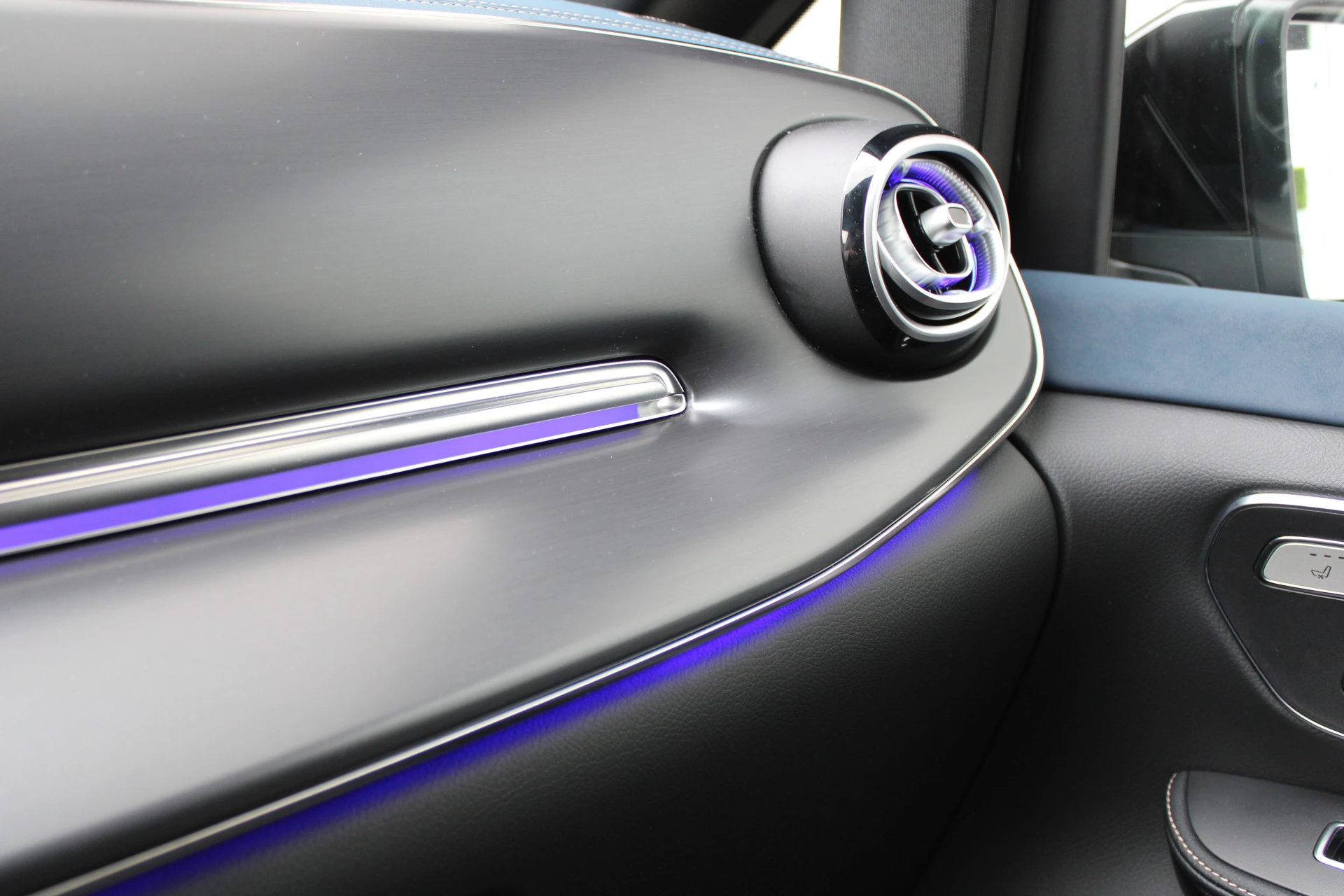 Hoofdafbeelding Mercedes-Benz EQV
