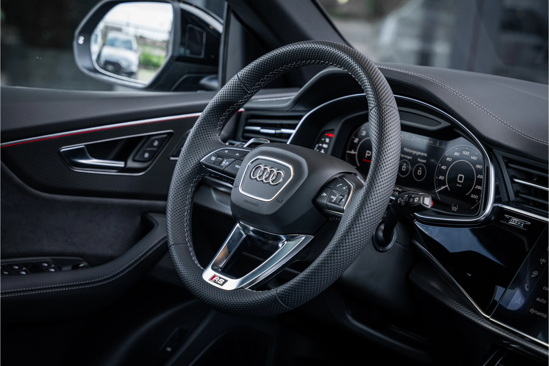Hoofdafbeelding Audi RSQ8