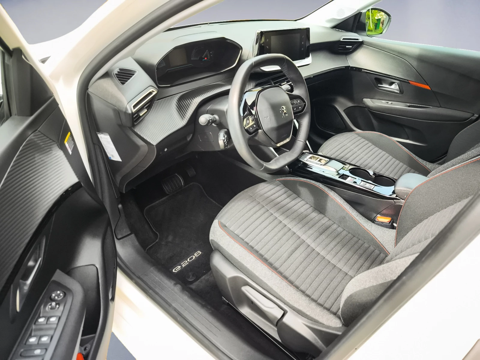 Hoofdafbeelding Peugeot e-208