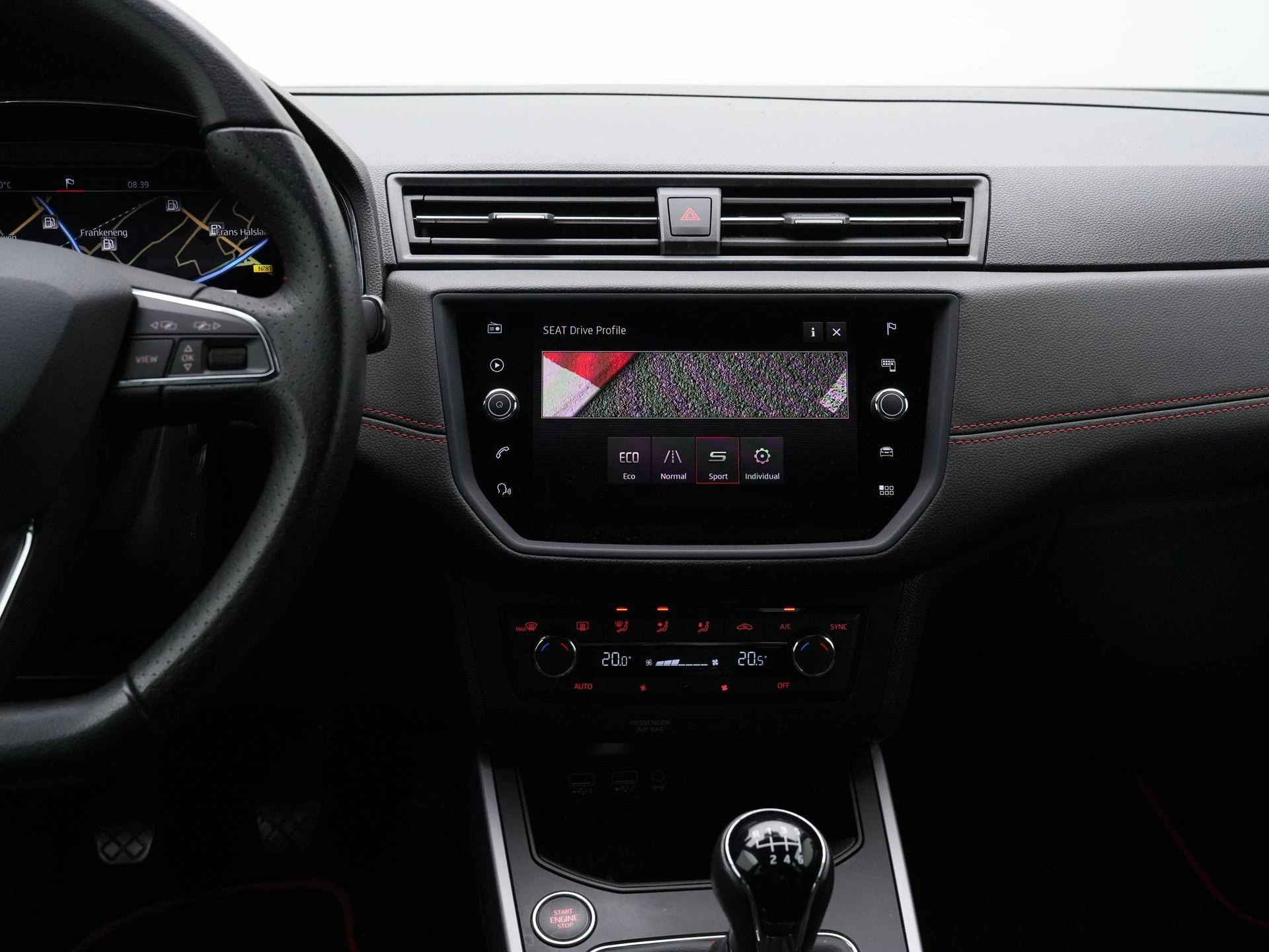 Hoofdafbeelding SEAT Arona