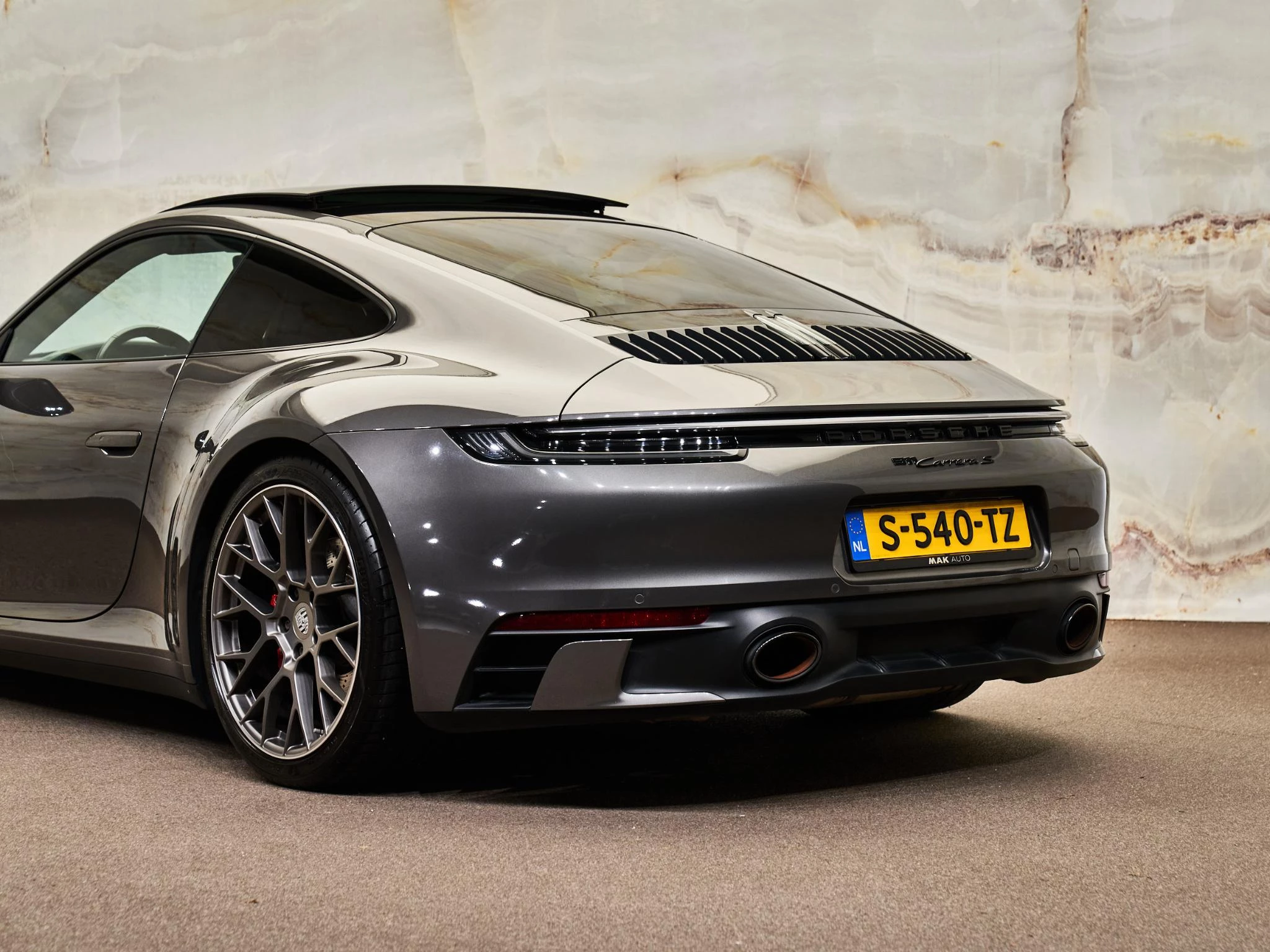 Hoofdafbeelding Porsche 911