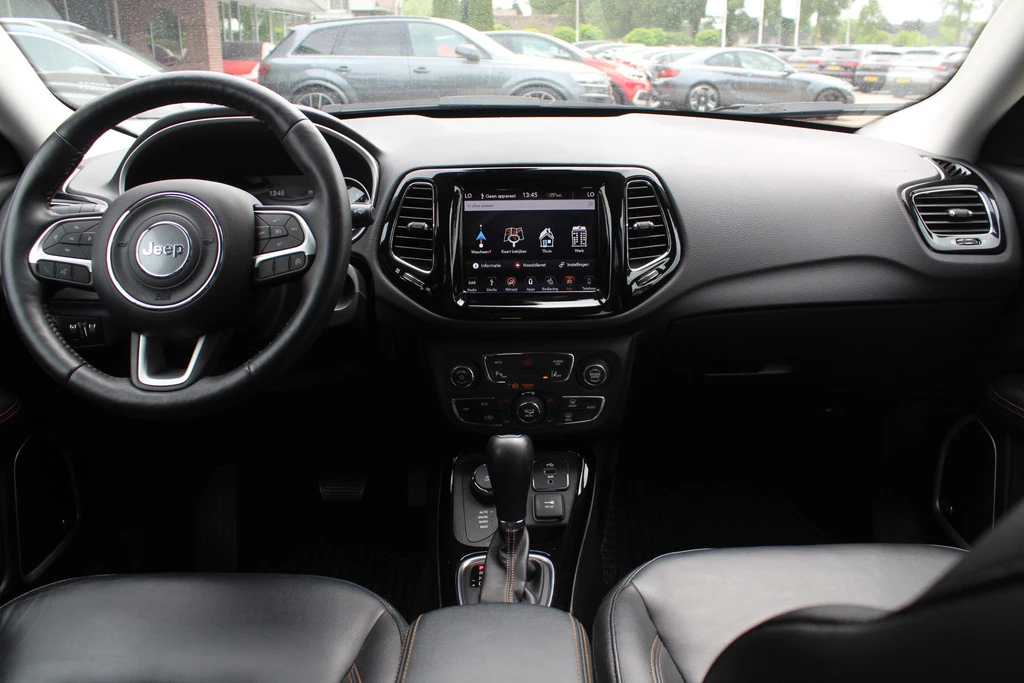 Hoofdafbeelding Jeep Compass