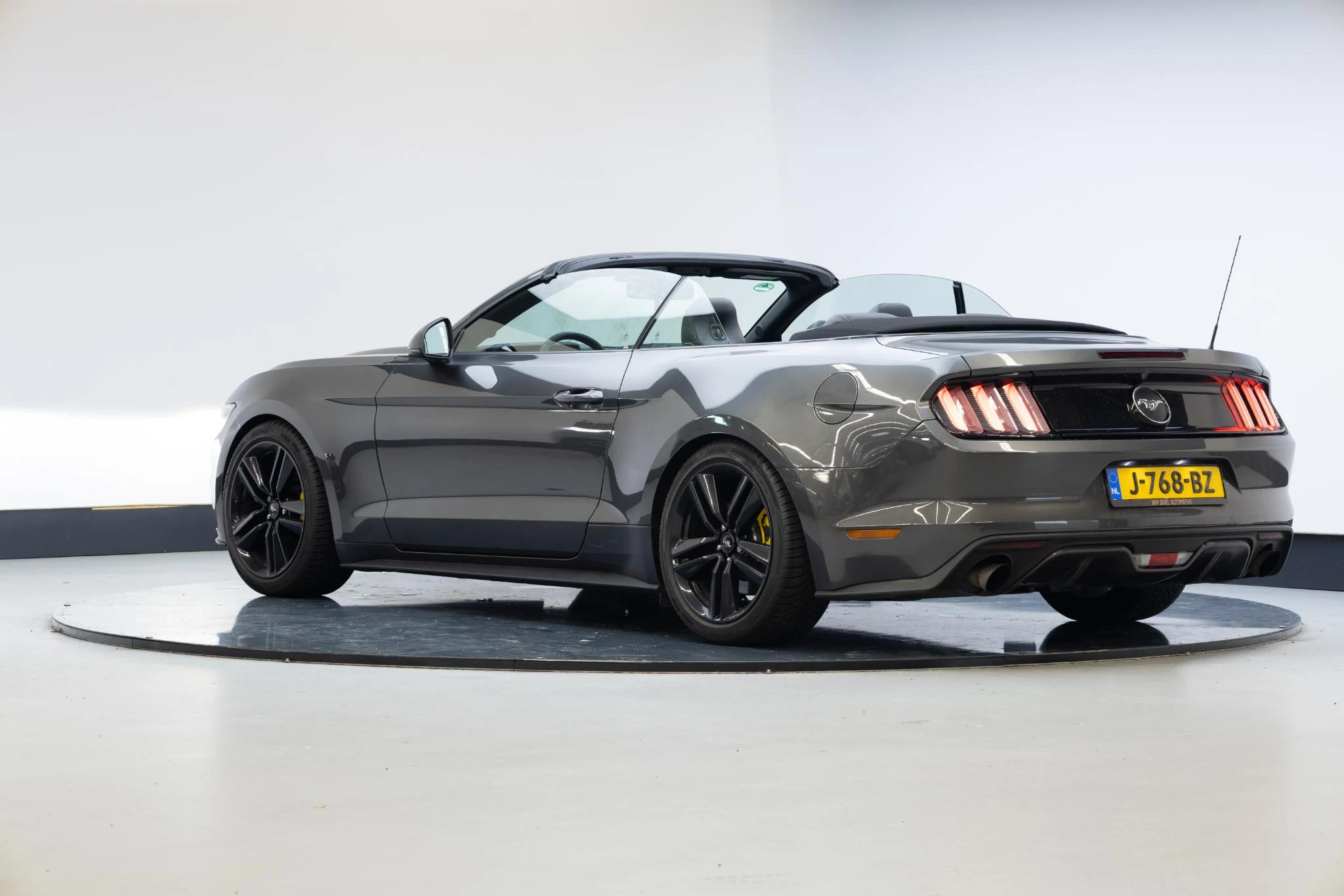 Hoofdafbeelding Ford Mustang