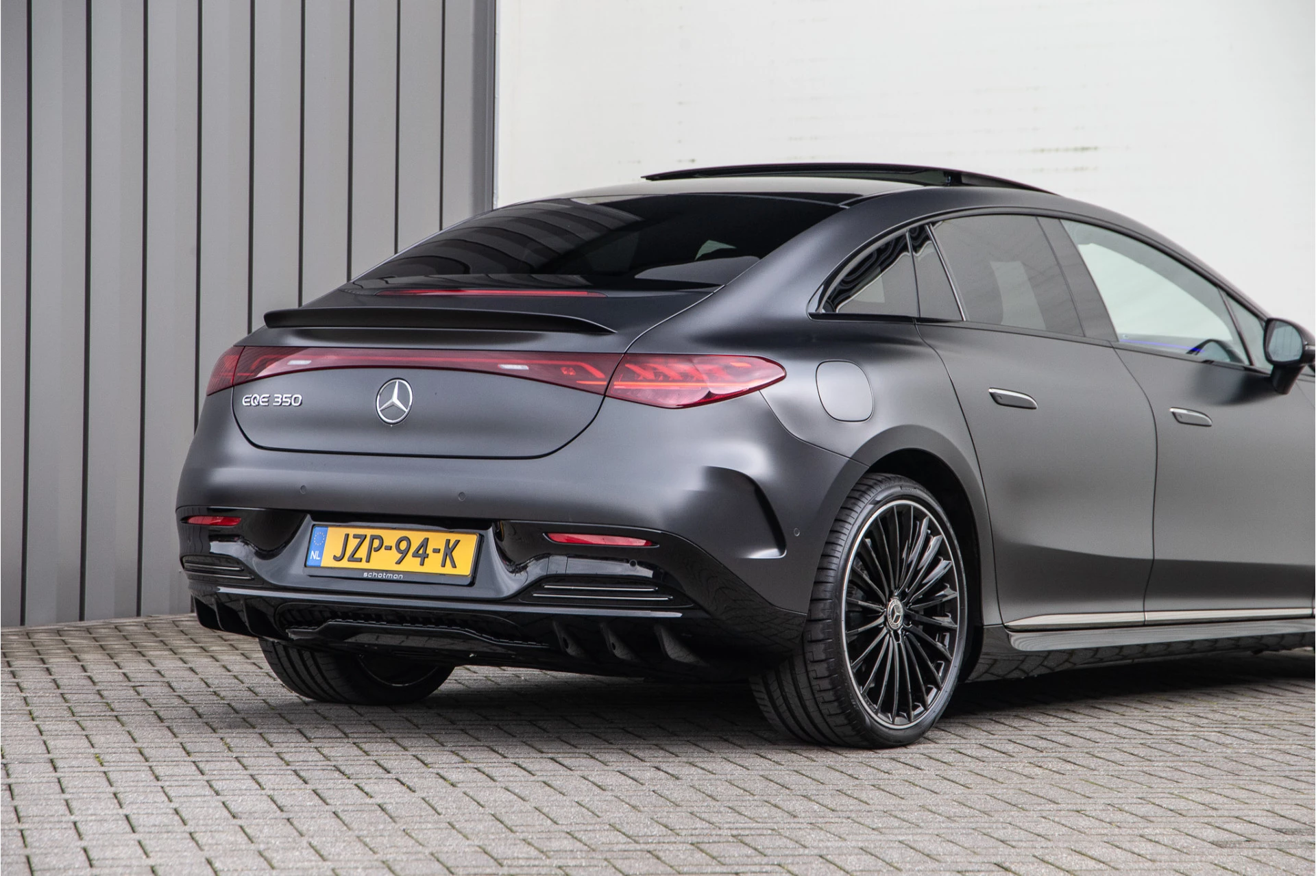 Hoofdafbeelding Mercedes-Benz EQE