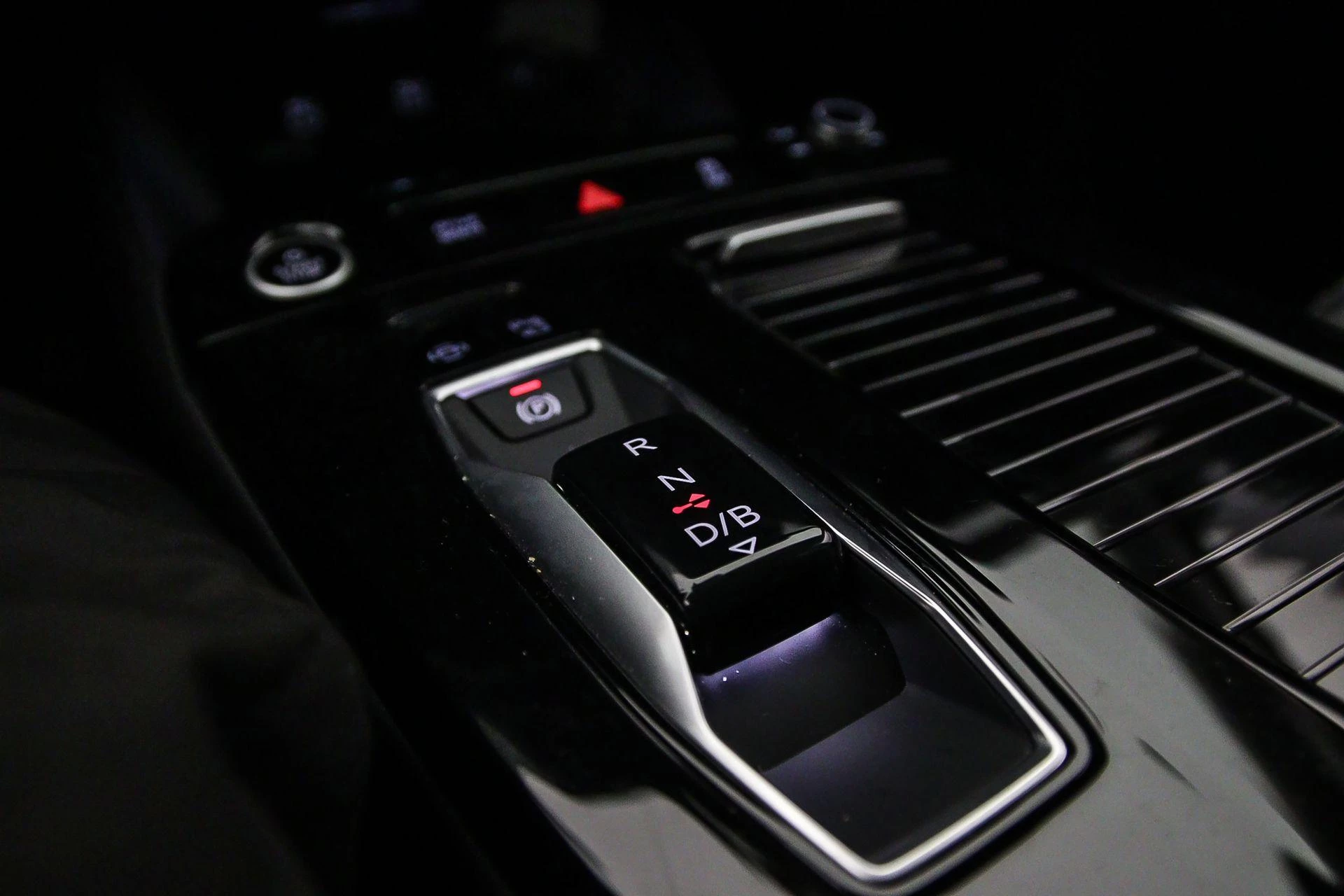 Hoofdafbeelding Audi Q6 e-tron