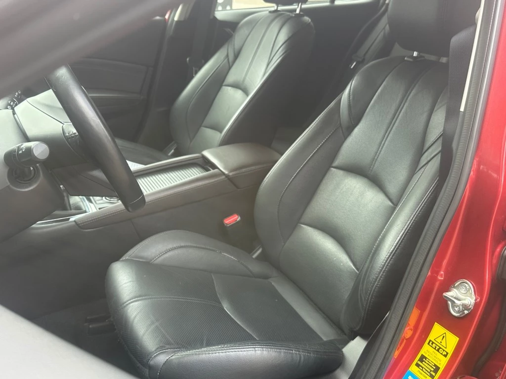 Hoofdafbeelding Mazda 3