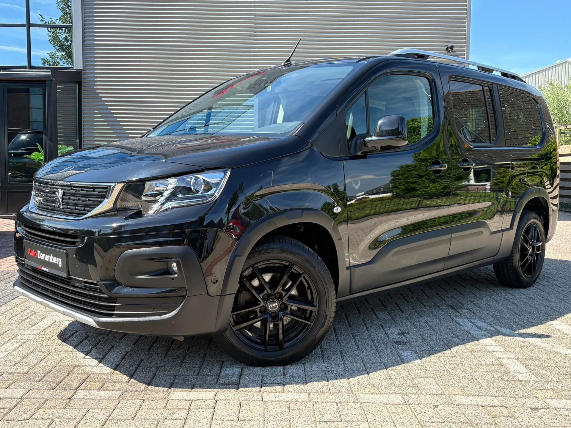 Hoofdafbeelding Peugeot Rifter