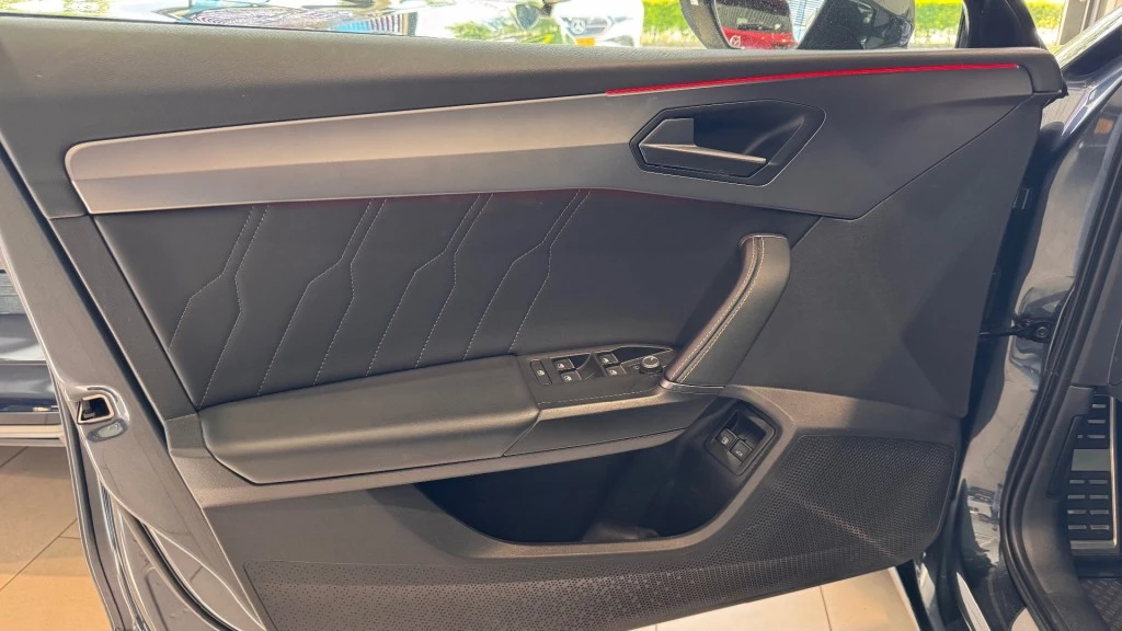 Hoofdafbeelding CUPRA Leon