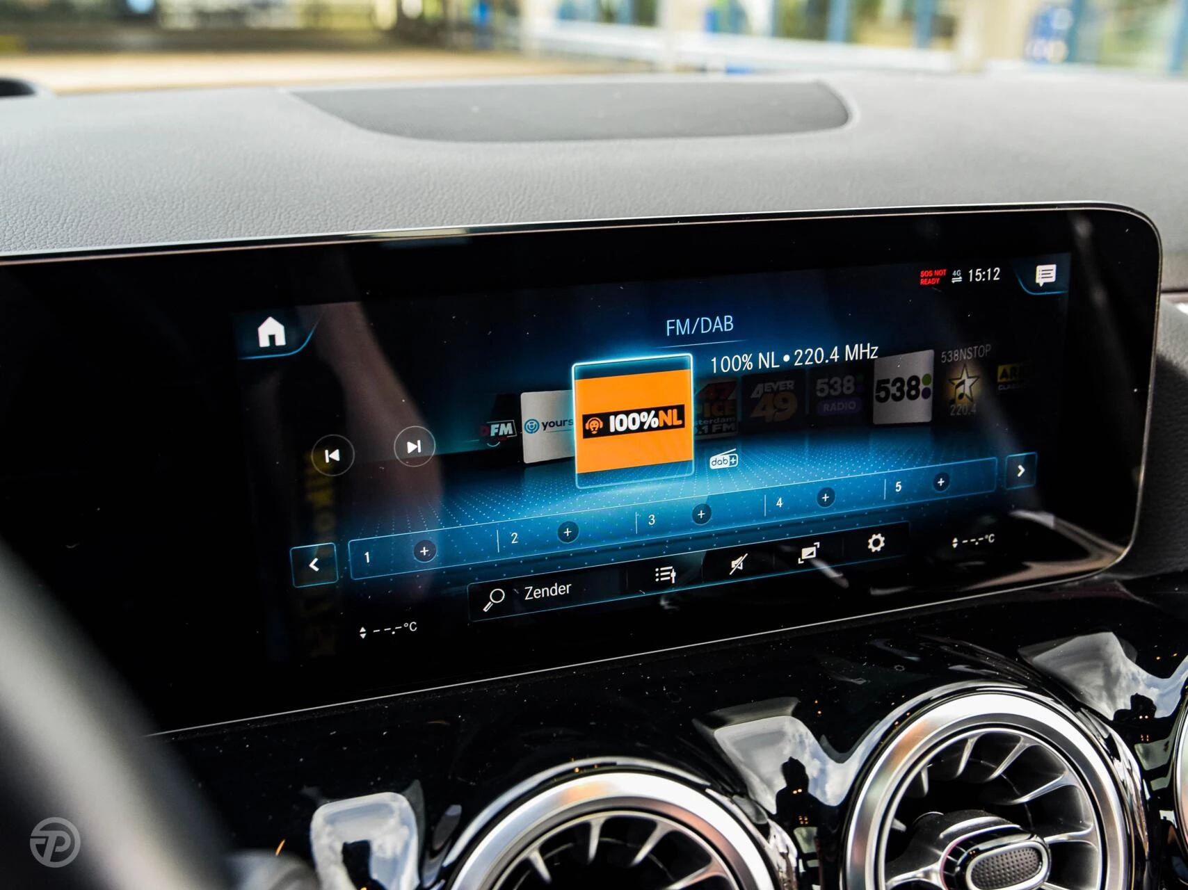 Hoofdafbeelding Mercedes-Benz EQA