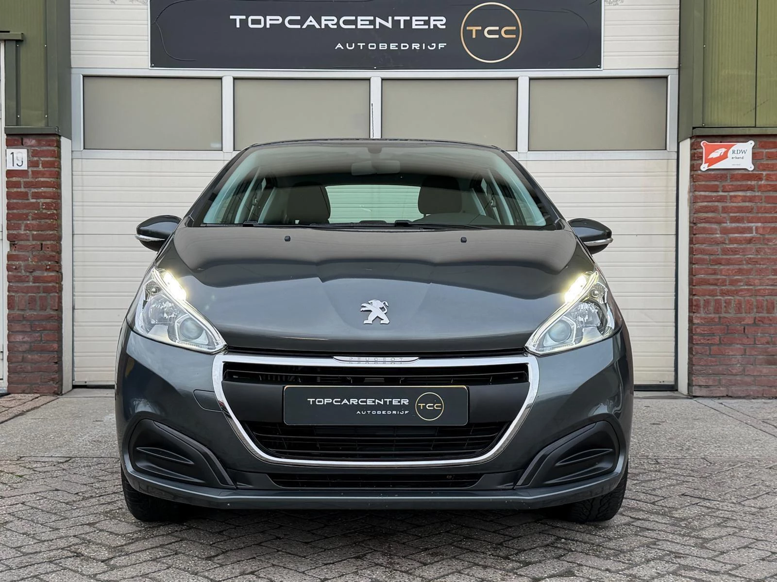 Hoofdafbeelding Peugeot 208