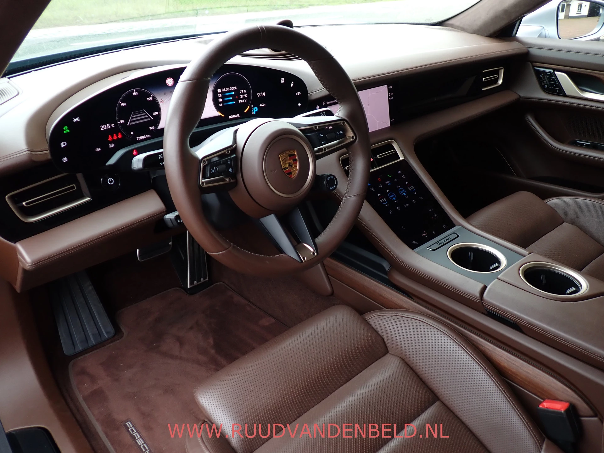 Hoofdafbeelding Porsche Taycan