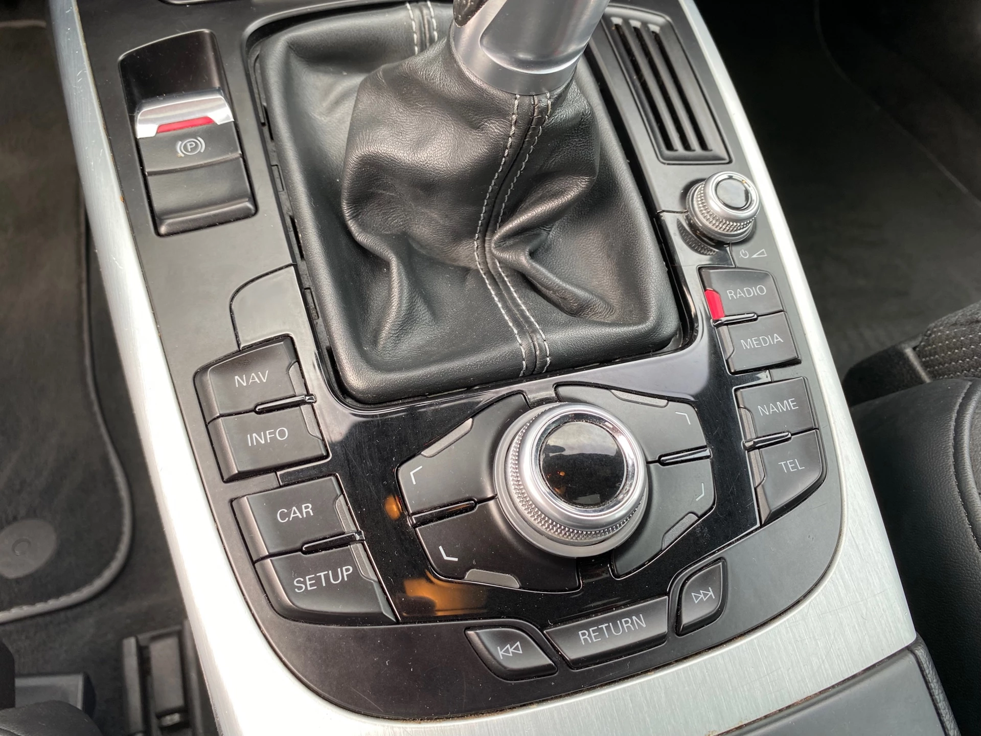 Hoofdafbeelding Audi A4
