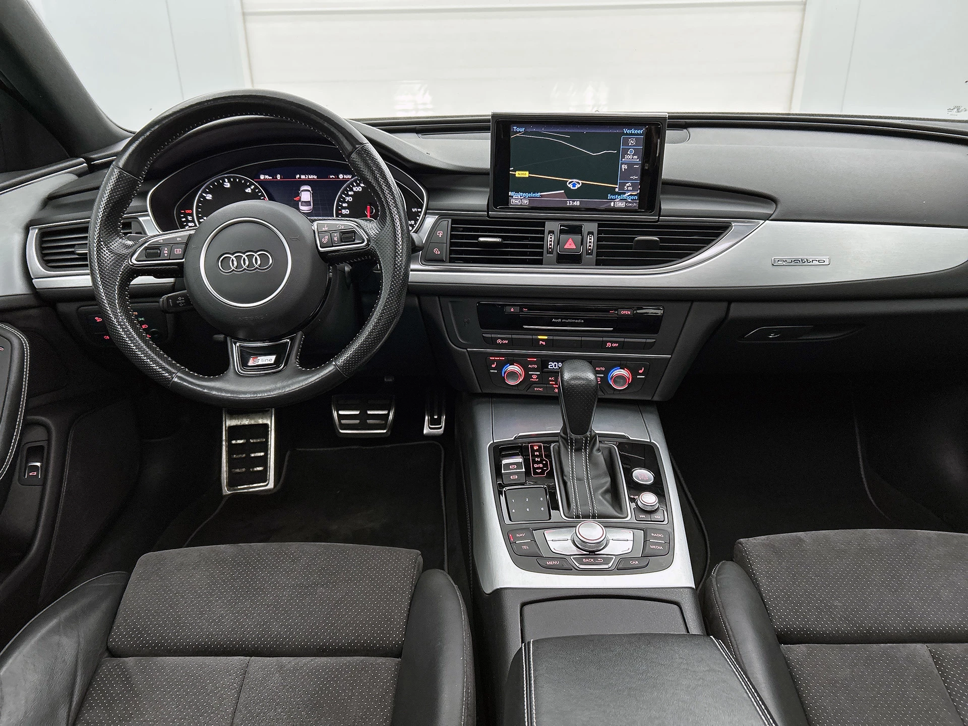 Hoofdafbeelding Audi A6