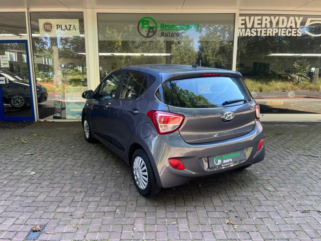 Hoofdafbeelding Hyundai i10