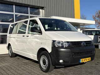 Volkswagen Transporter Kombi 2.0 TDI L2H1 8-persoons BTW en BPM vrij Airco Cruise control Navigatie PDC 1e eigenaar Euro 5
