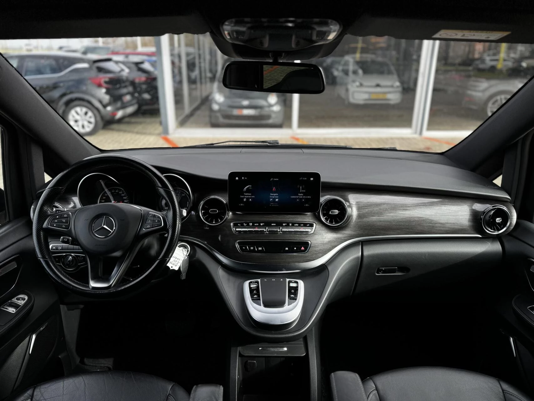 Hoofdafbeelding Mercedes-Benz EQV