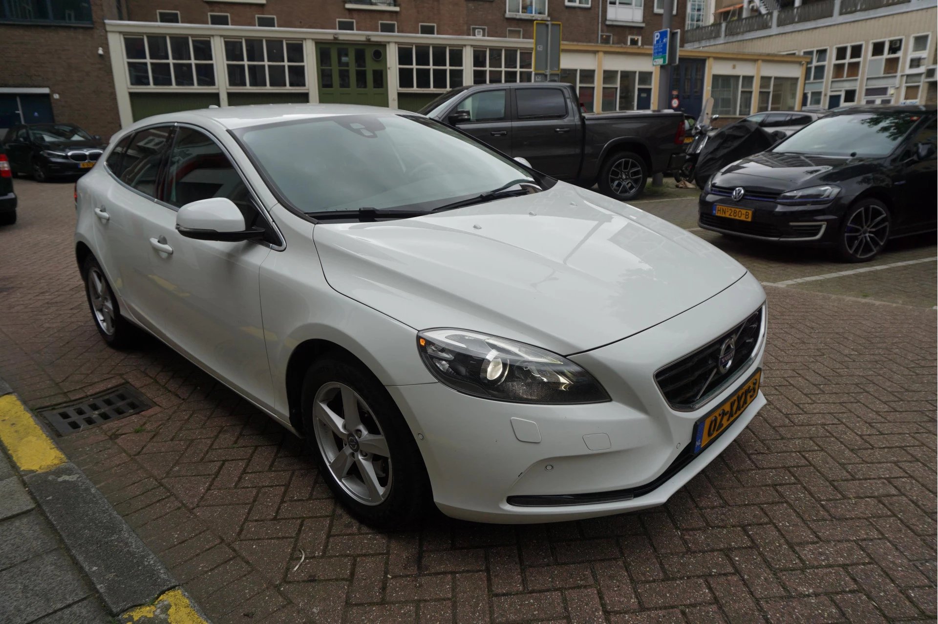 Hoofdafbeelding Volvo V40