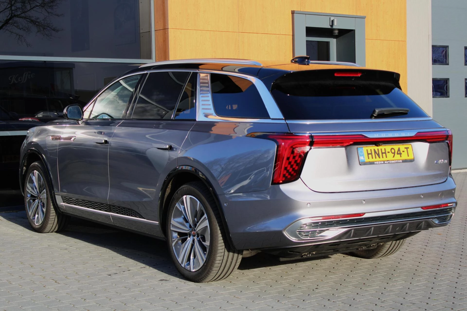 Hoofdafbeelding Hongqi E-HS9