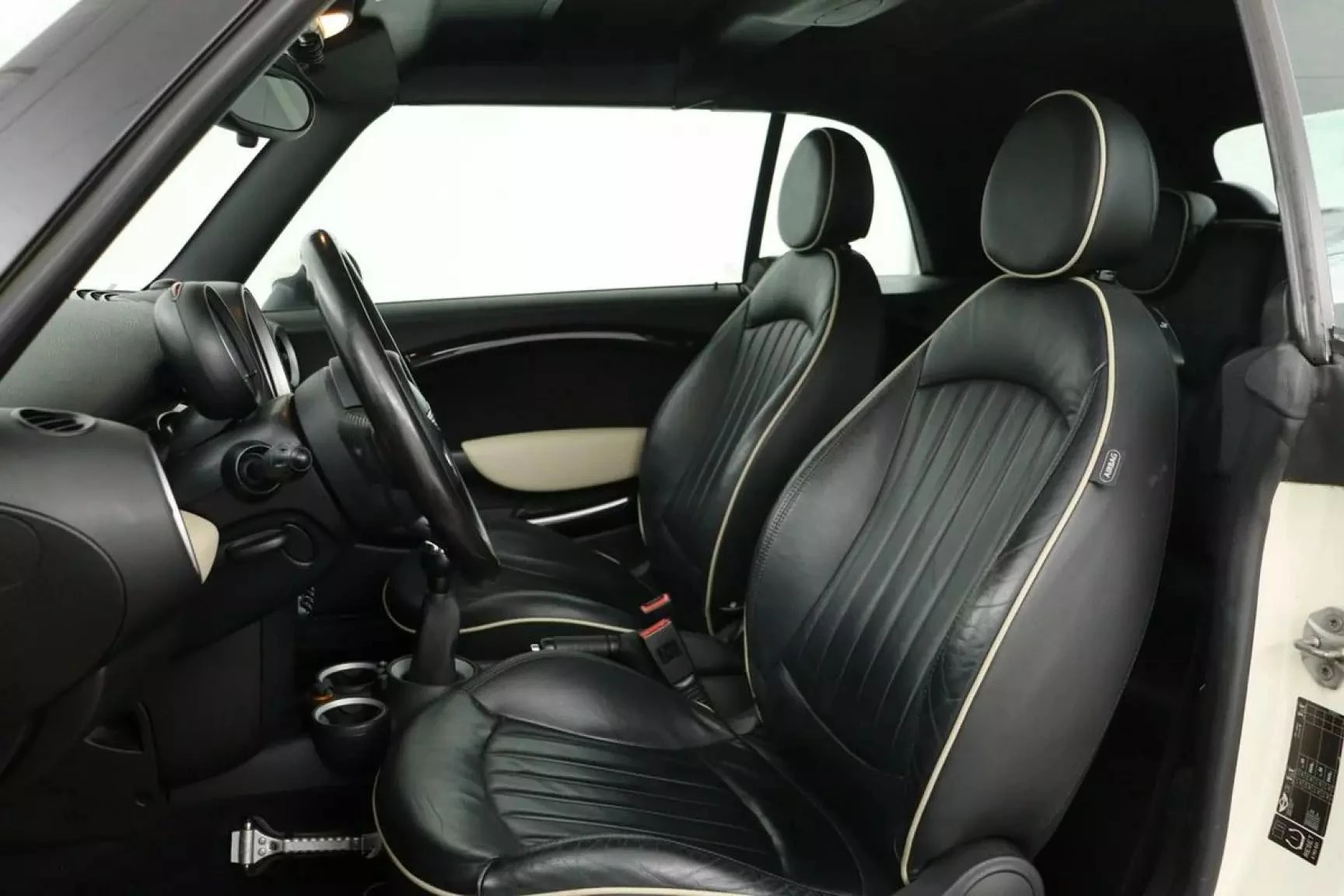 Hoofdafbeelding MINI One Cabrio