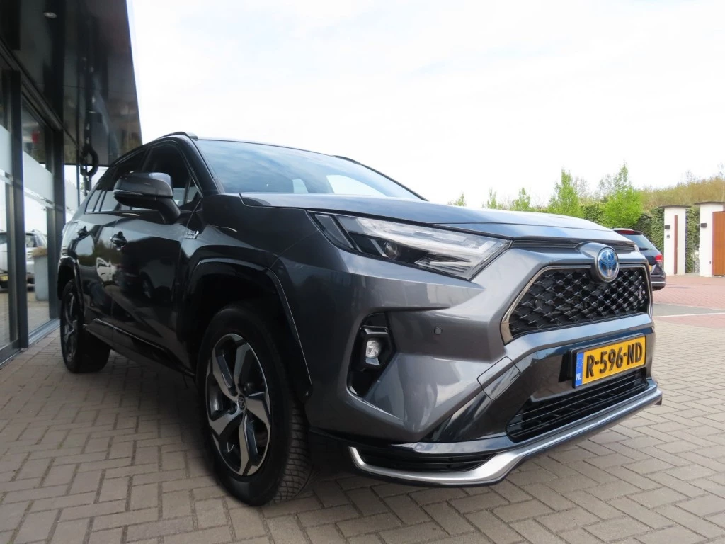 Hoofdafbeelding Toyota RAV4