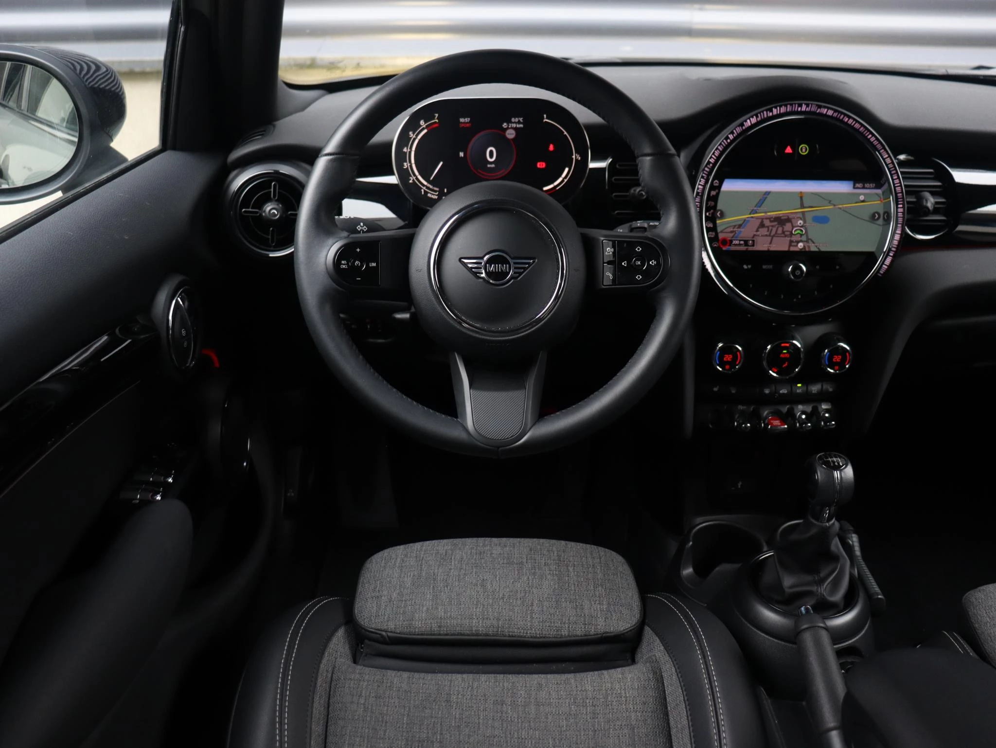 Hoofdafbeelding MINI 5-deurs