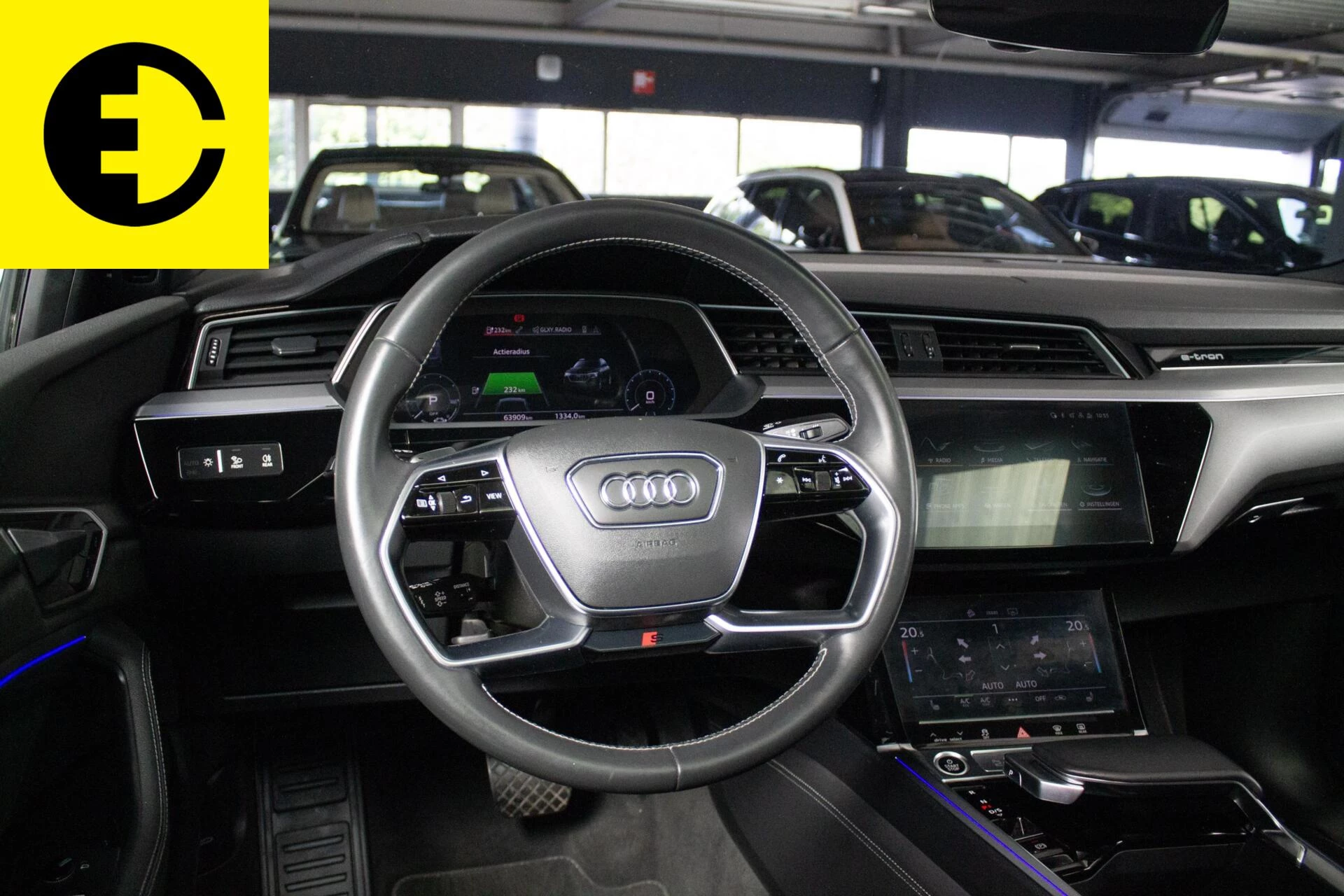 Hoofdafbeelding Audi e-tron