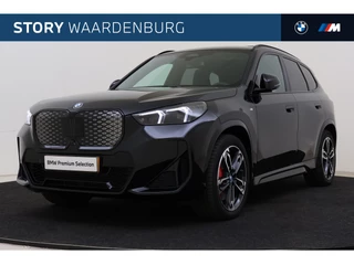 BMW iX1 eDrive20 High Executive M Sport / Panoramadak / Sportstoelen / M Adaptief onderstel / Comfort Access / Adaptieve LED / Parking Assistant Plus / Head-Up / Harman-Kardon
