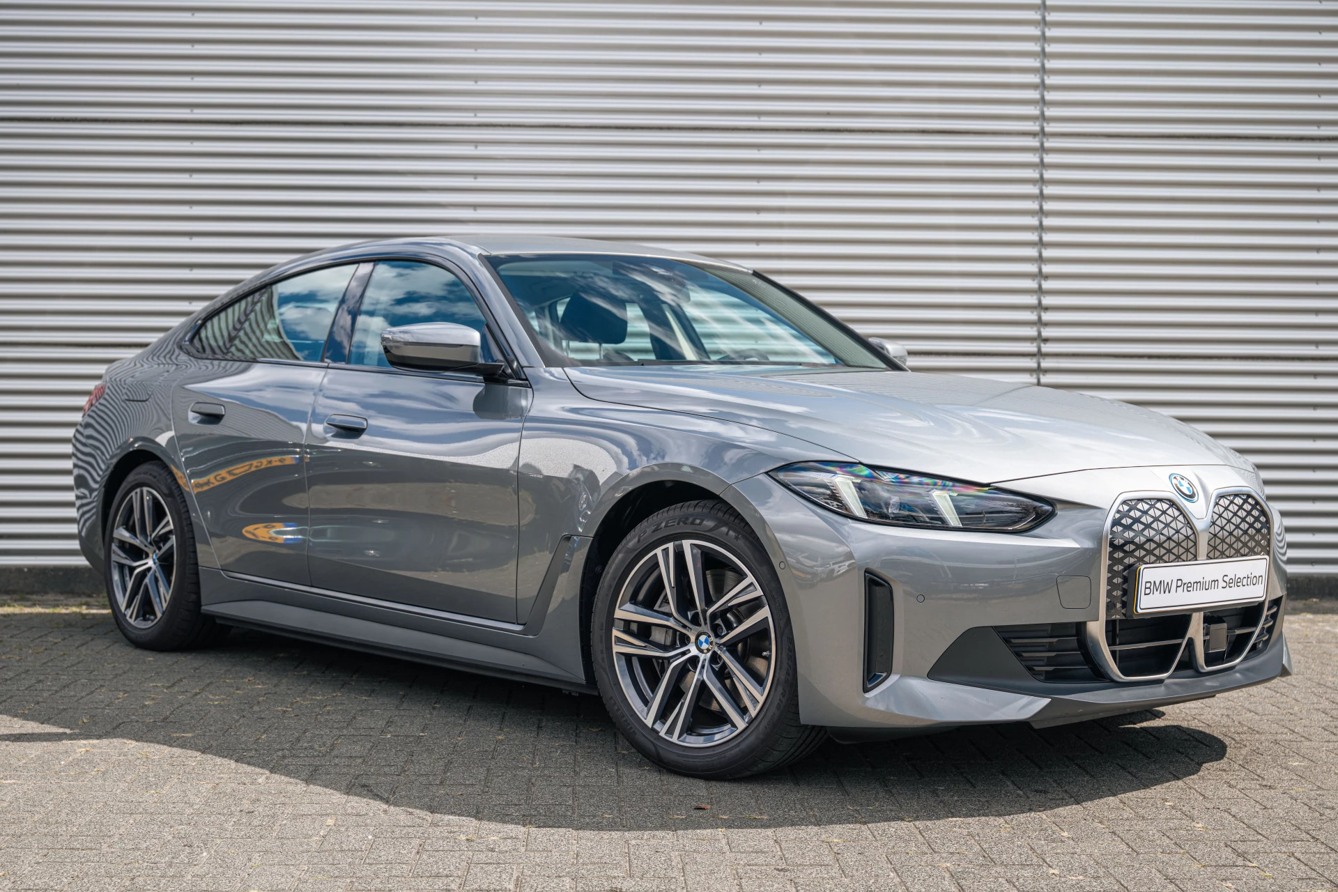 Hoofdafbeelding BMW i4