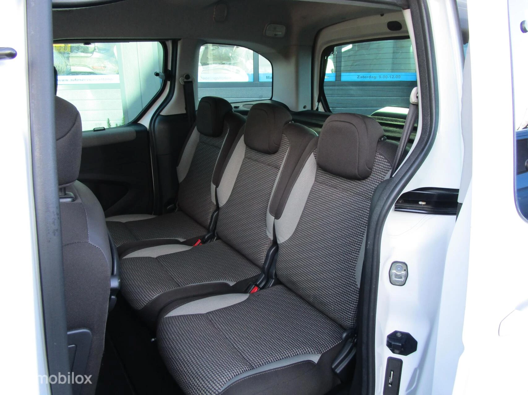 Hoofdafbeelding Peugeot Partner