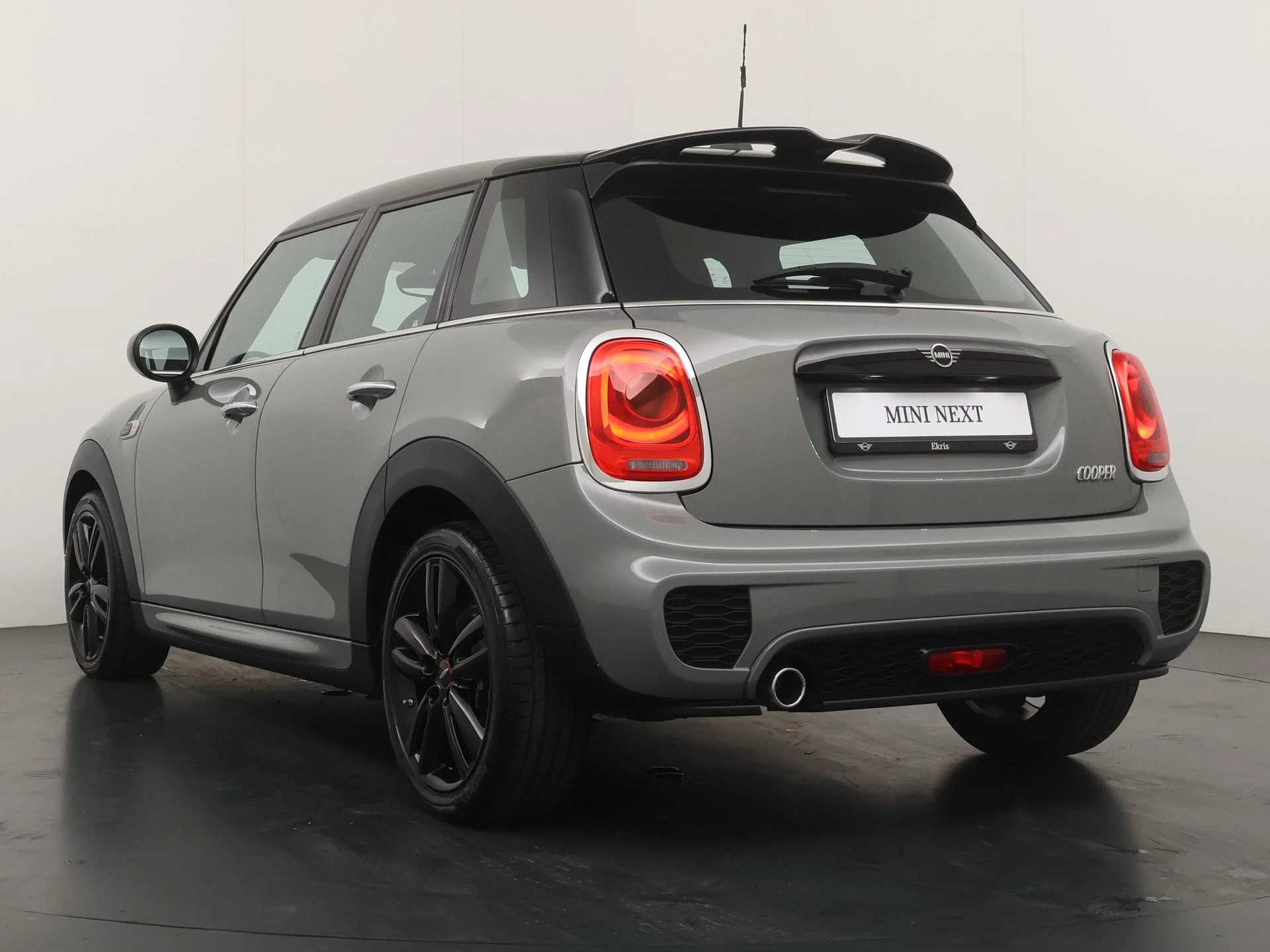 Hoofdafbeelding MINI 5-deurs