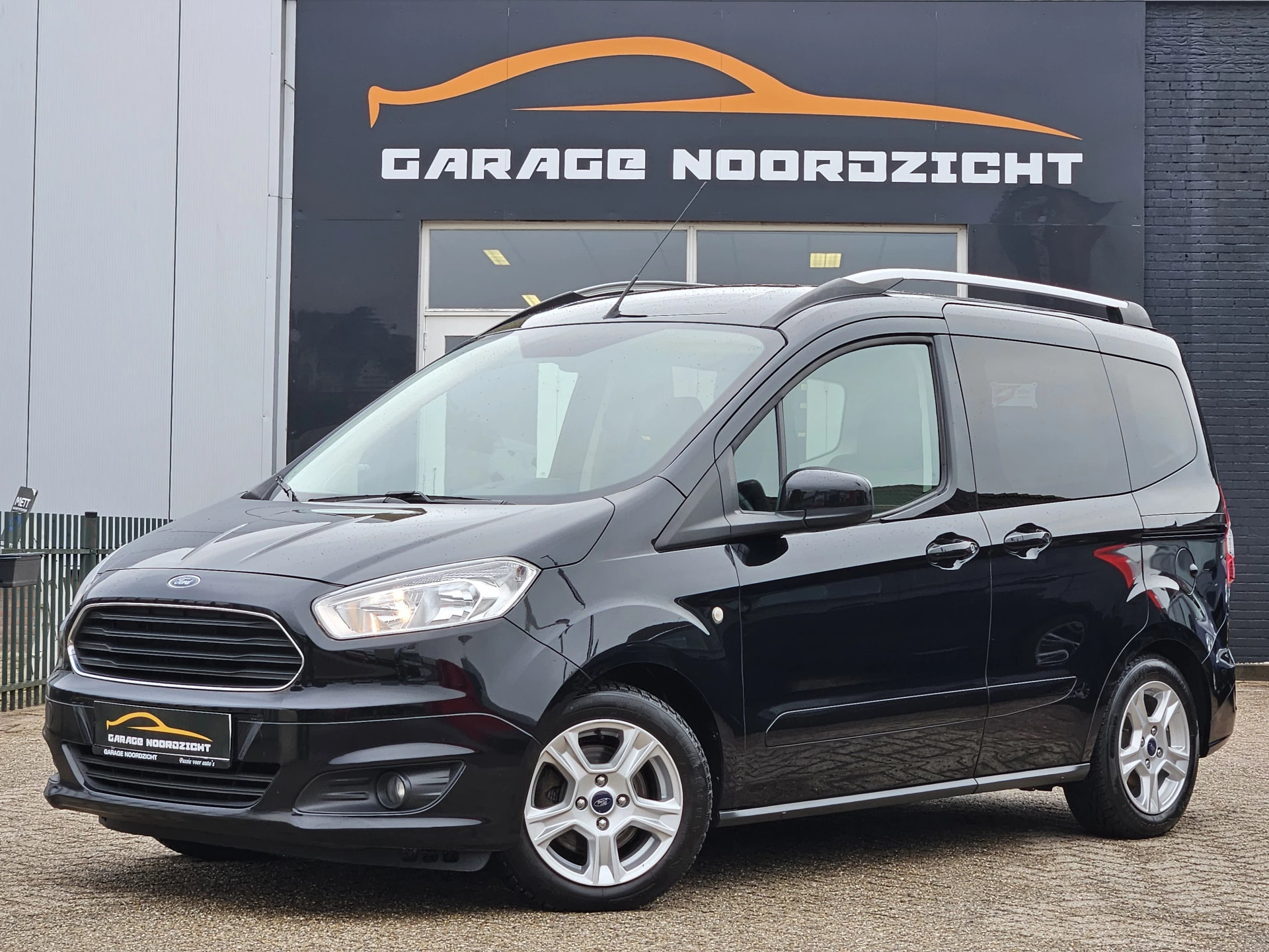 Hoofdafbeelding Ford Tourneo Courier