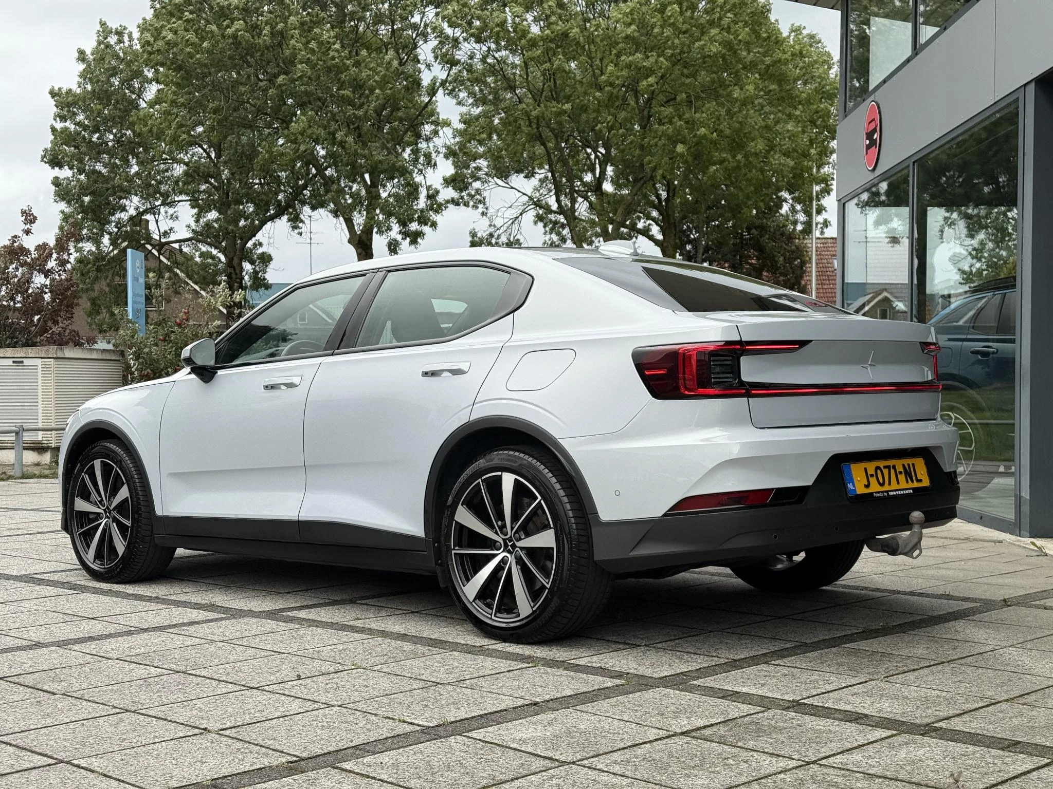 Hoofdafbeelding Polestar 2