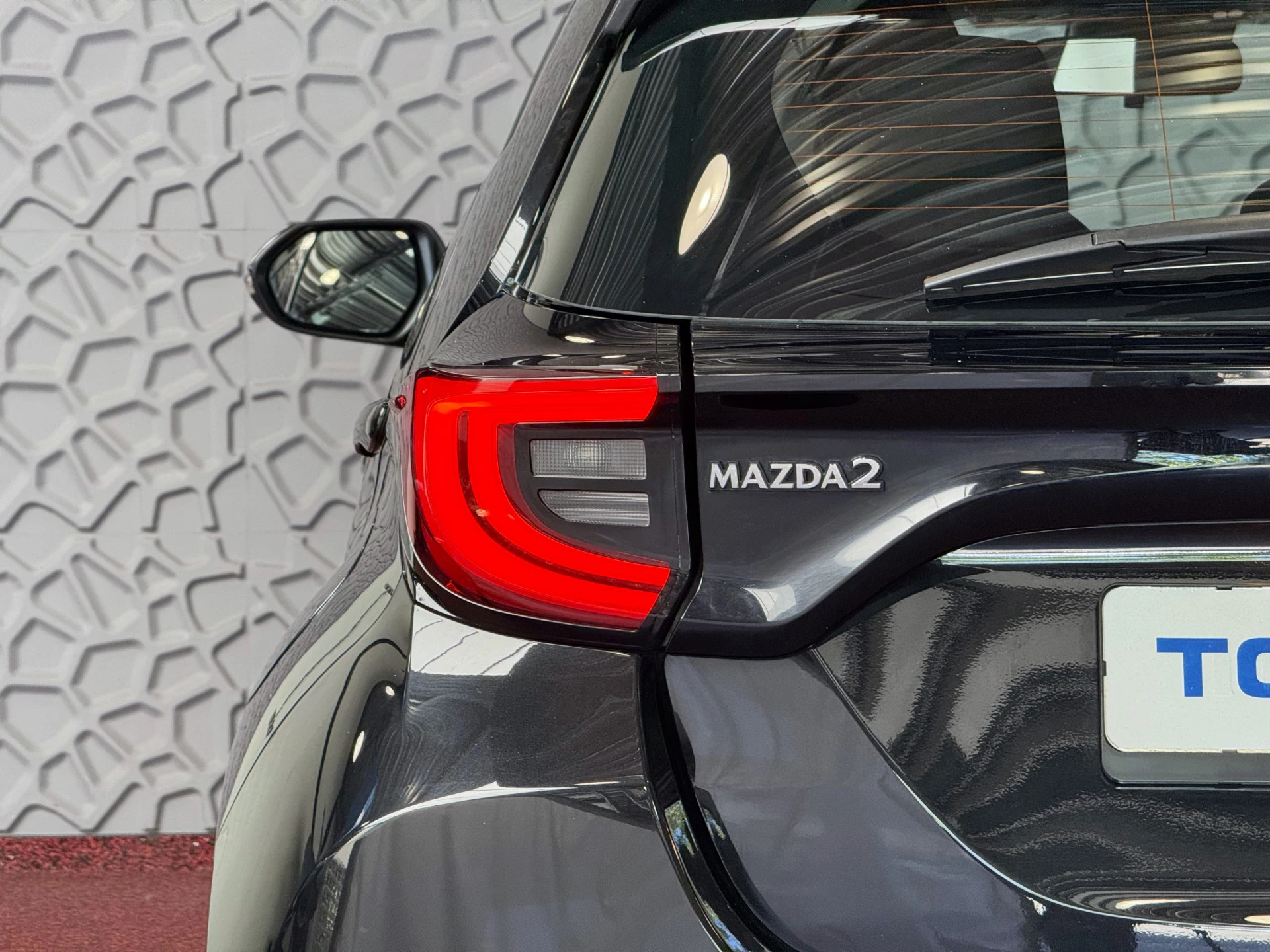 Hoofdafbeelding Mazda 2 Hybrid