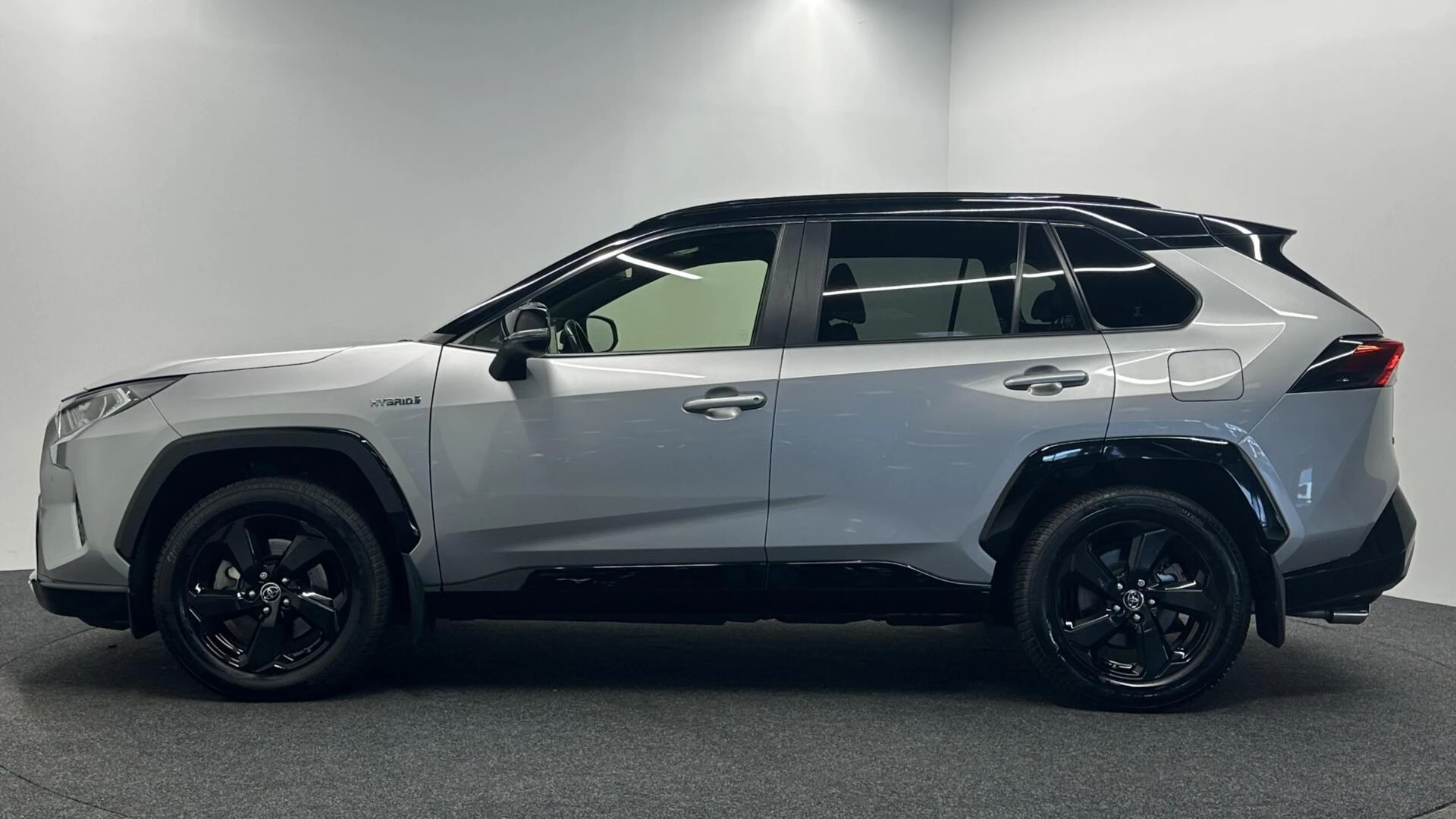 Hoofdafbeelding Toyota RAV4