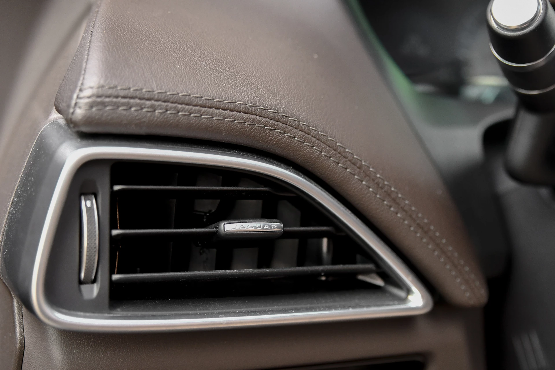 Hoofdafbeelding Jaguar F-PACE