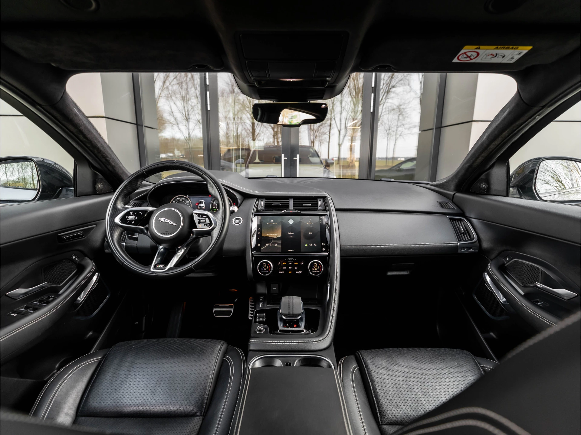 Hoofdafbeelding Jaguar E-PACE