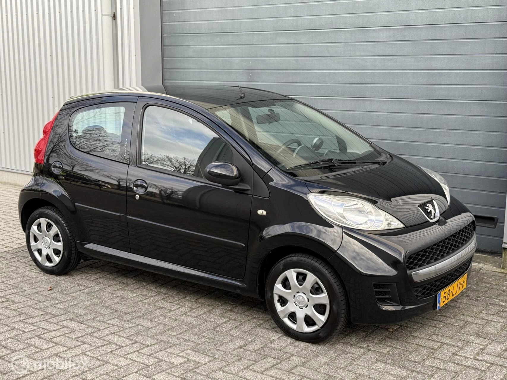 Hoofdafbeelding Peugeot 107