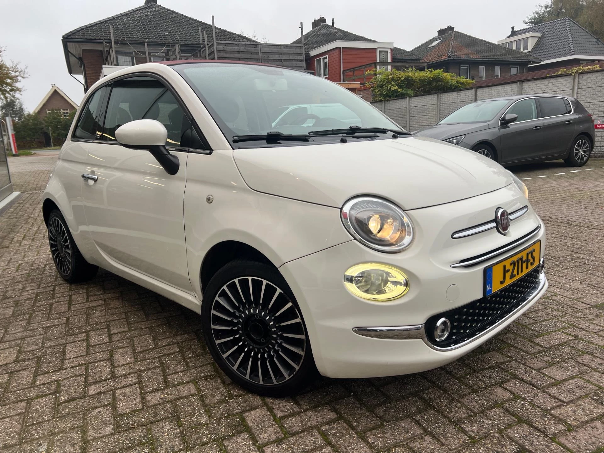 Hoofdafbeelding Fiat 500C