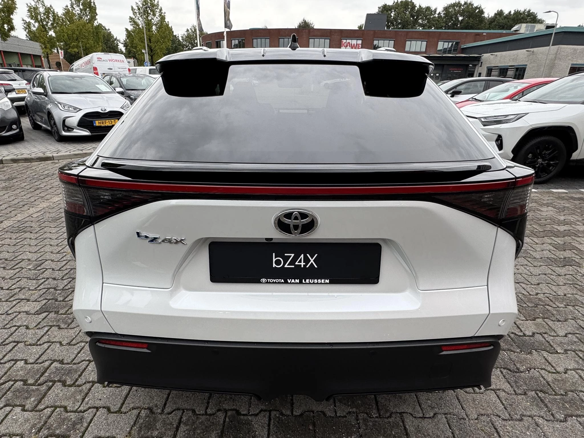 Hoofdafbeelding Toyota bZ4X