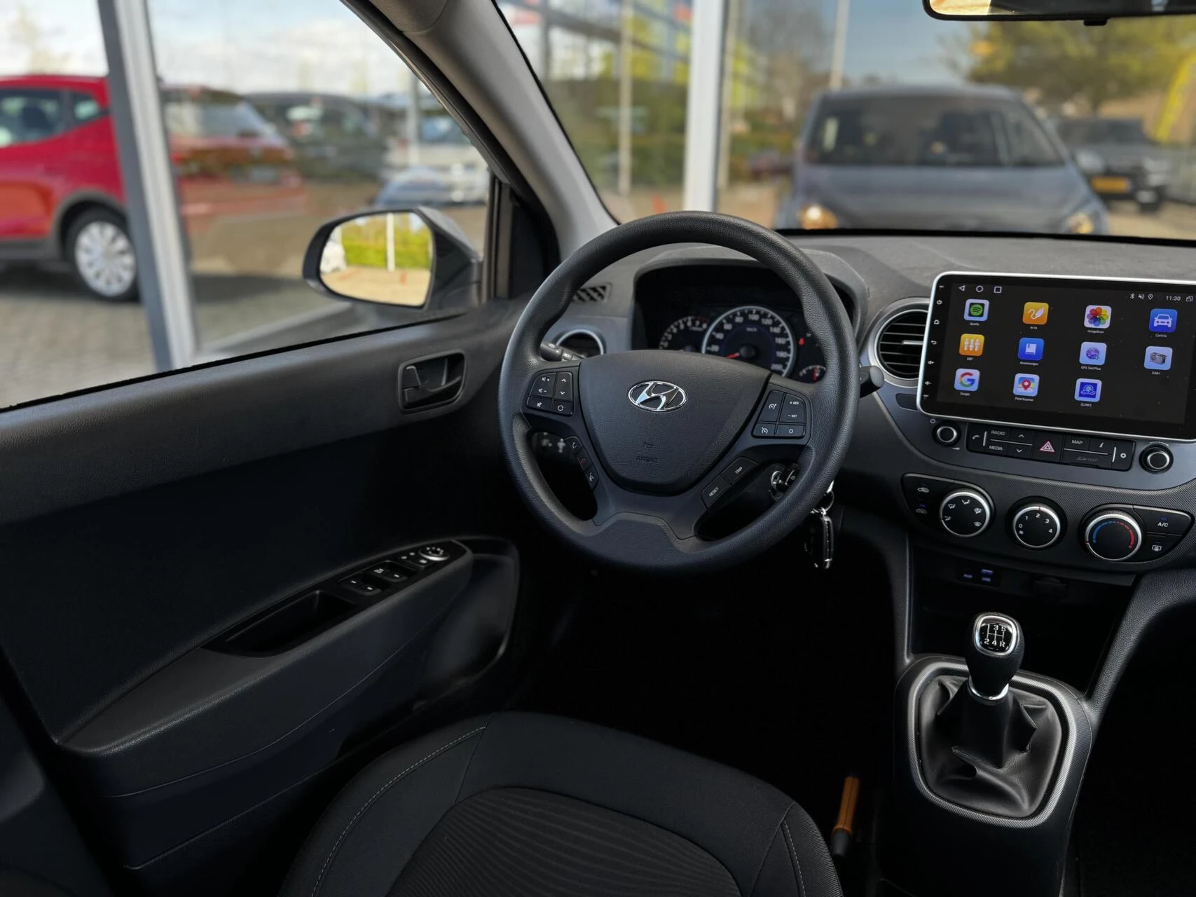 Hoofdafbeelding Hyundai i10