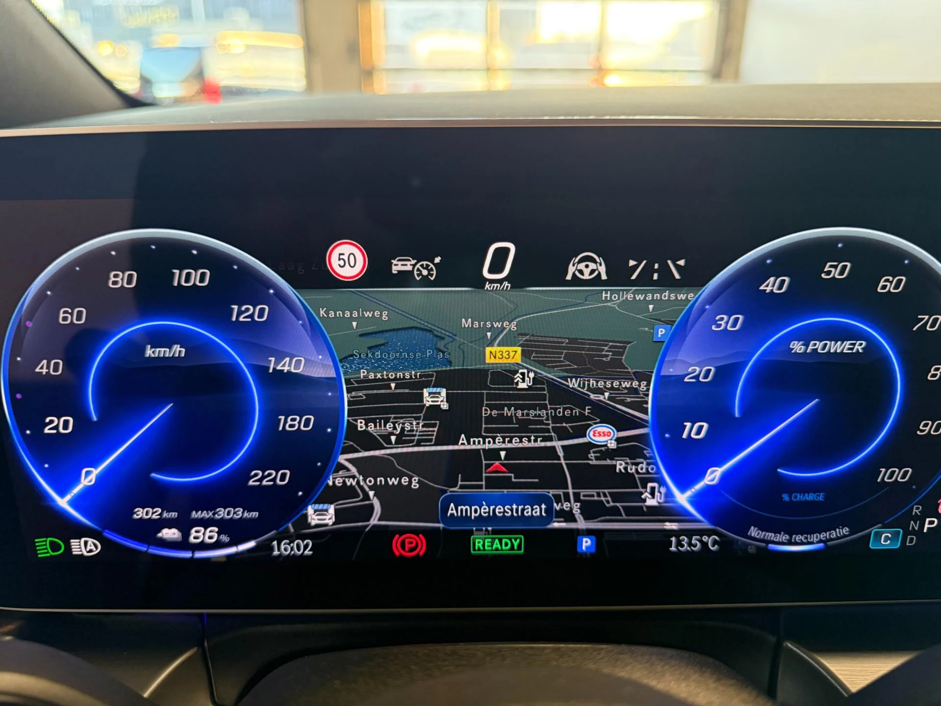 Hoofdafbeelding Mercedes-Benz EQV