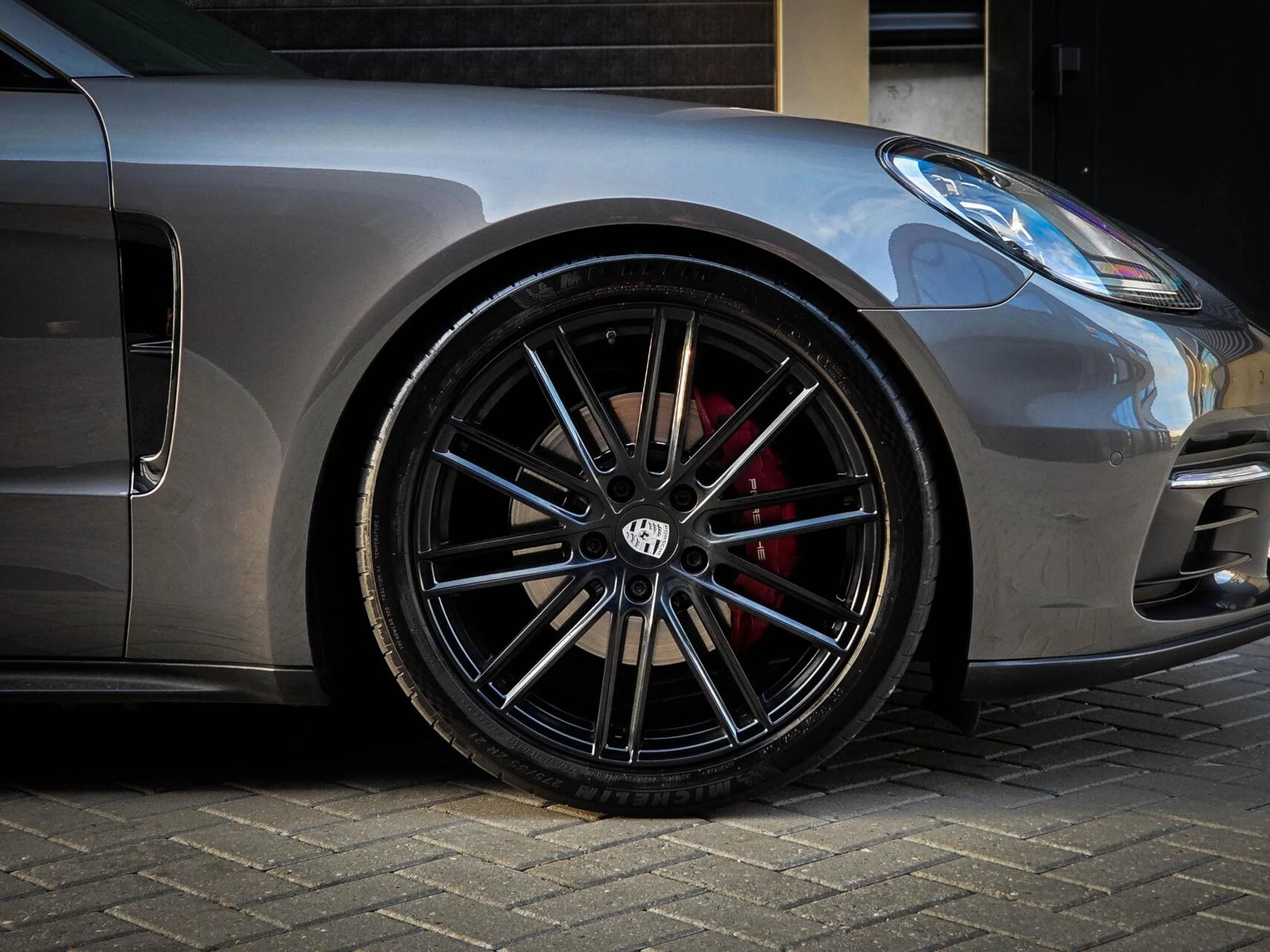 Hoofdafbeelding Porsche Panamera