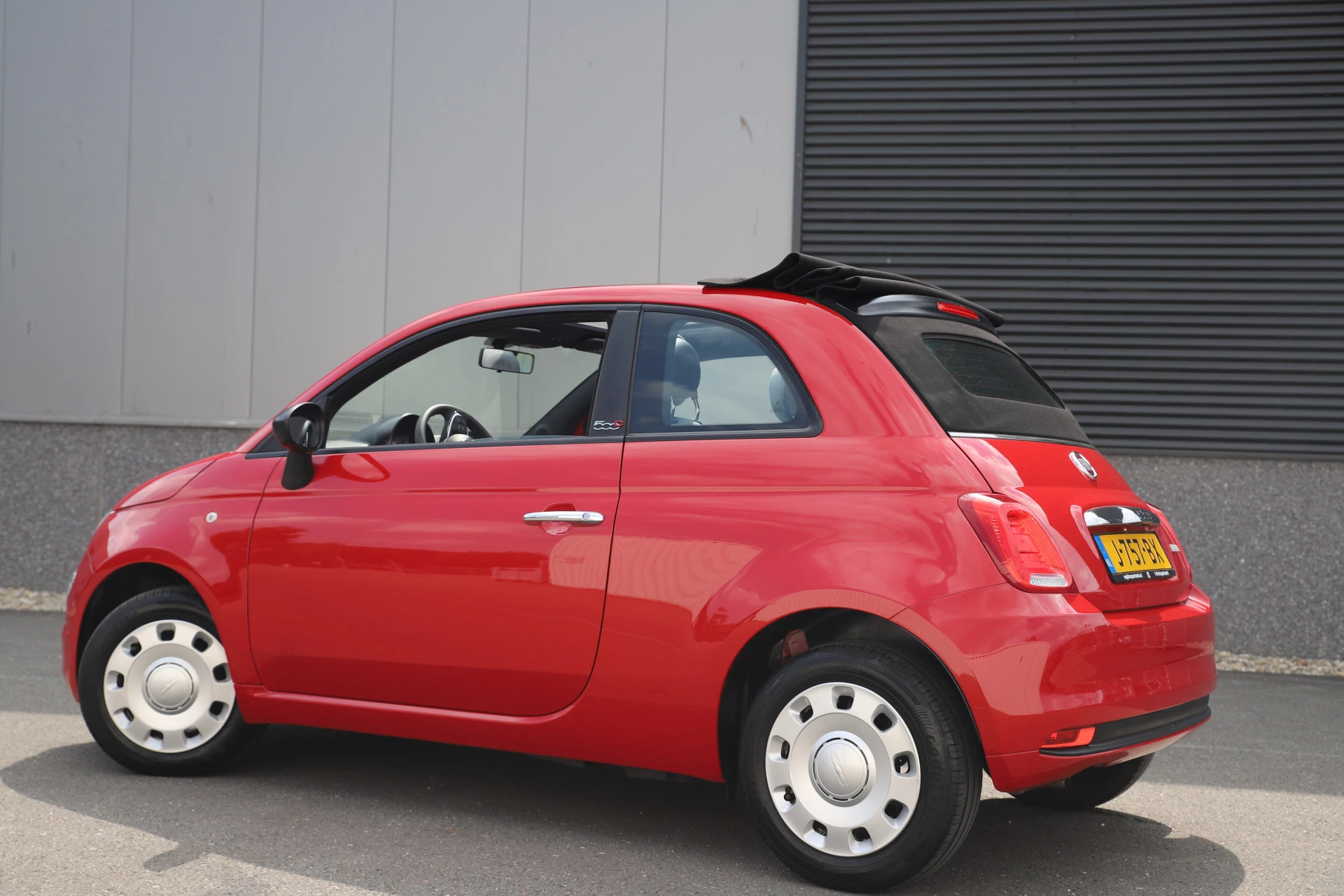 Hoofdafbeelding Fiat 500C